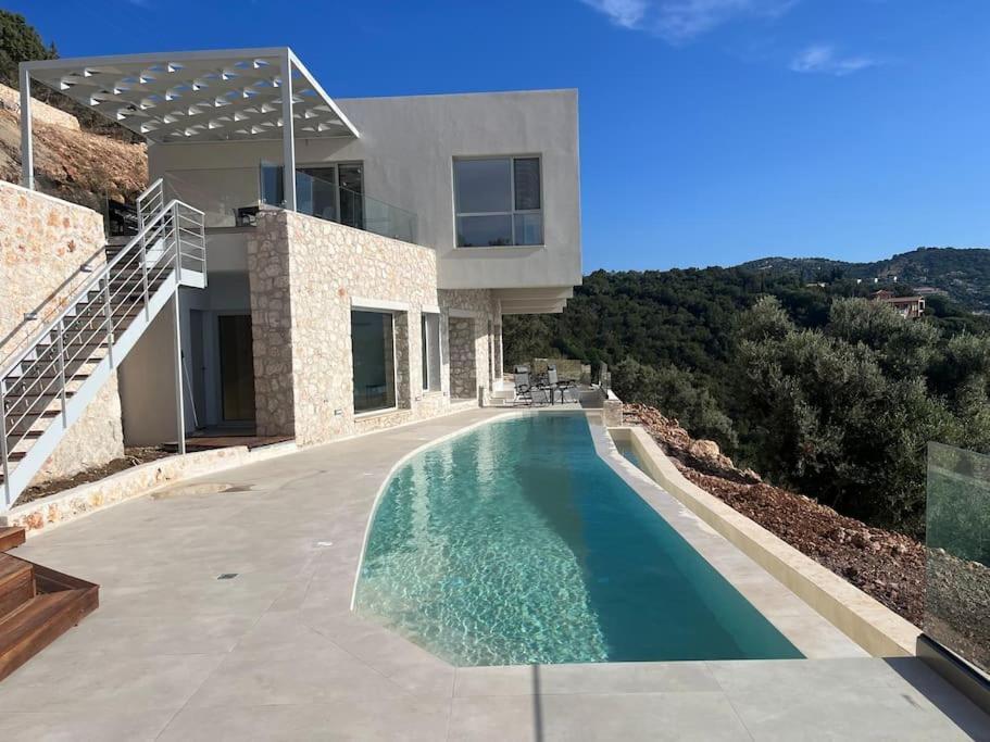 Infinia, Lefkada *