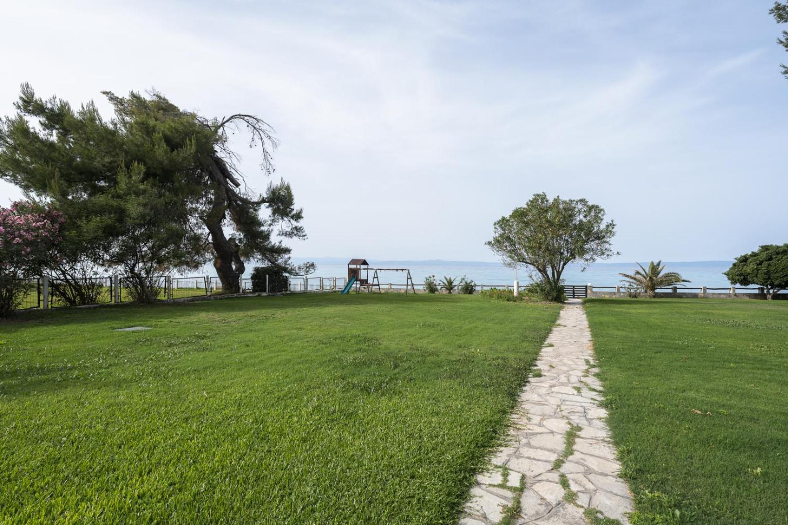 Holiday home #luxlikehome Waves Hanioti