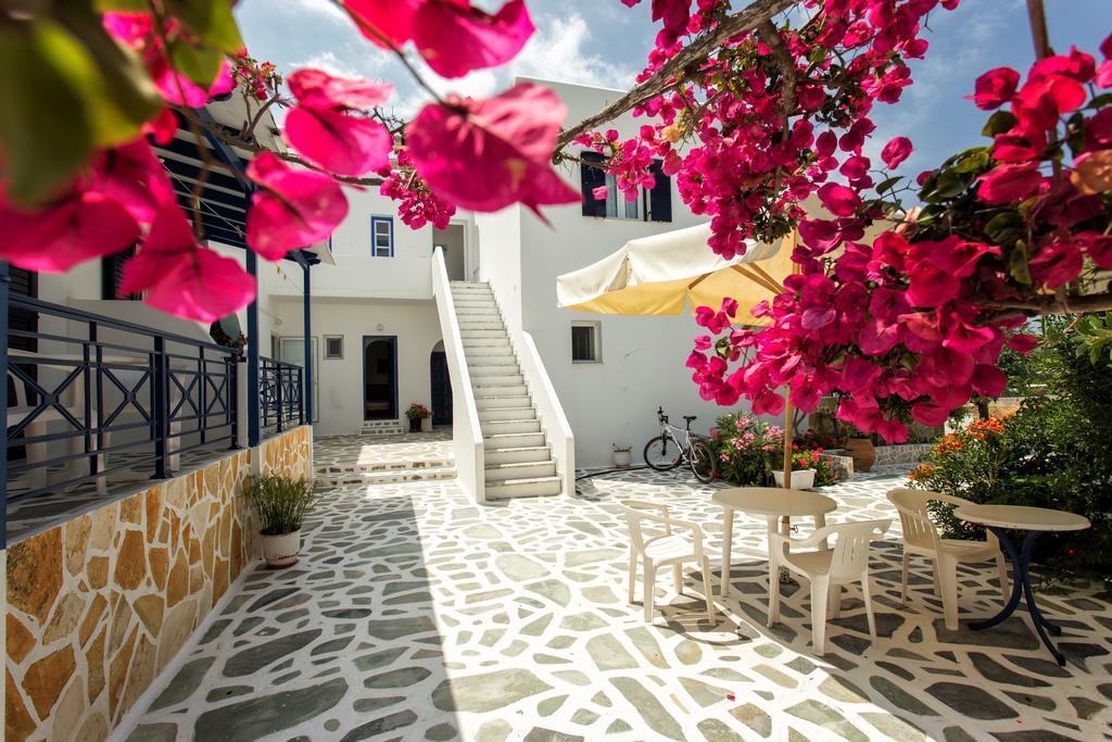 Theologos Place Antiparos