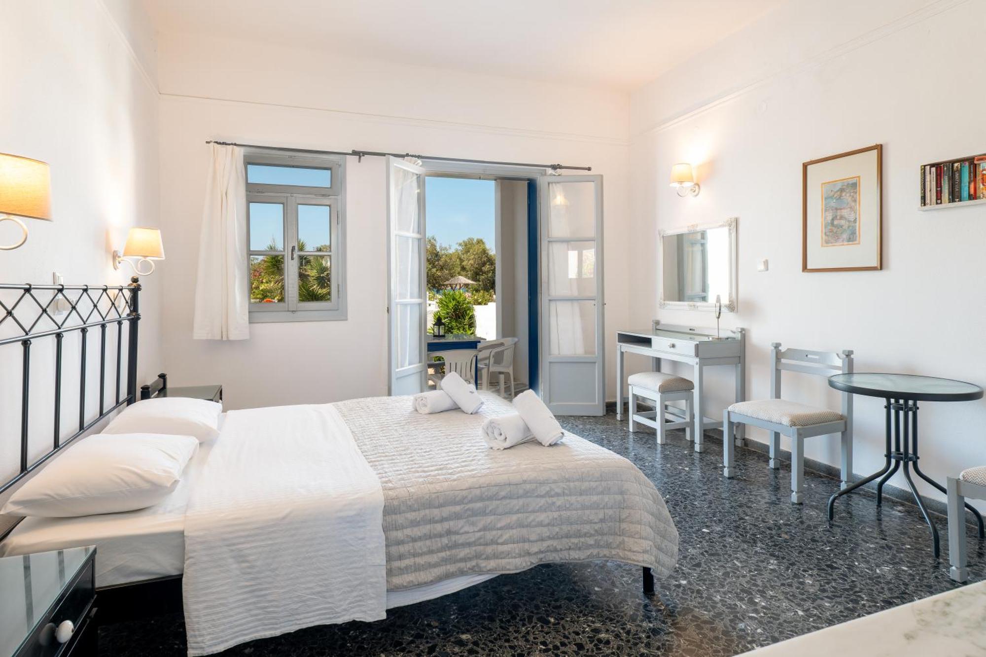 Paros By Kottas Hotel
