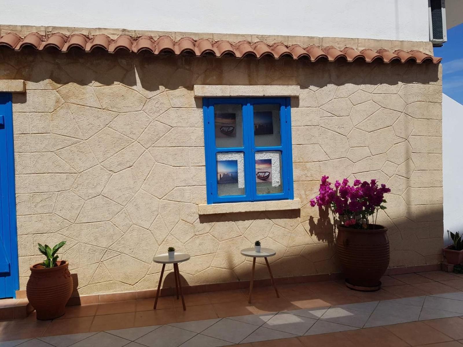 Yialos Apartment