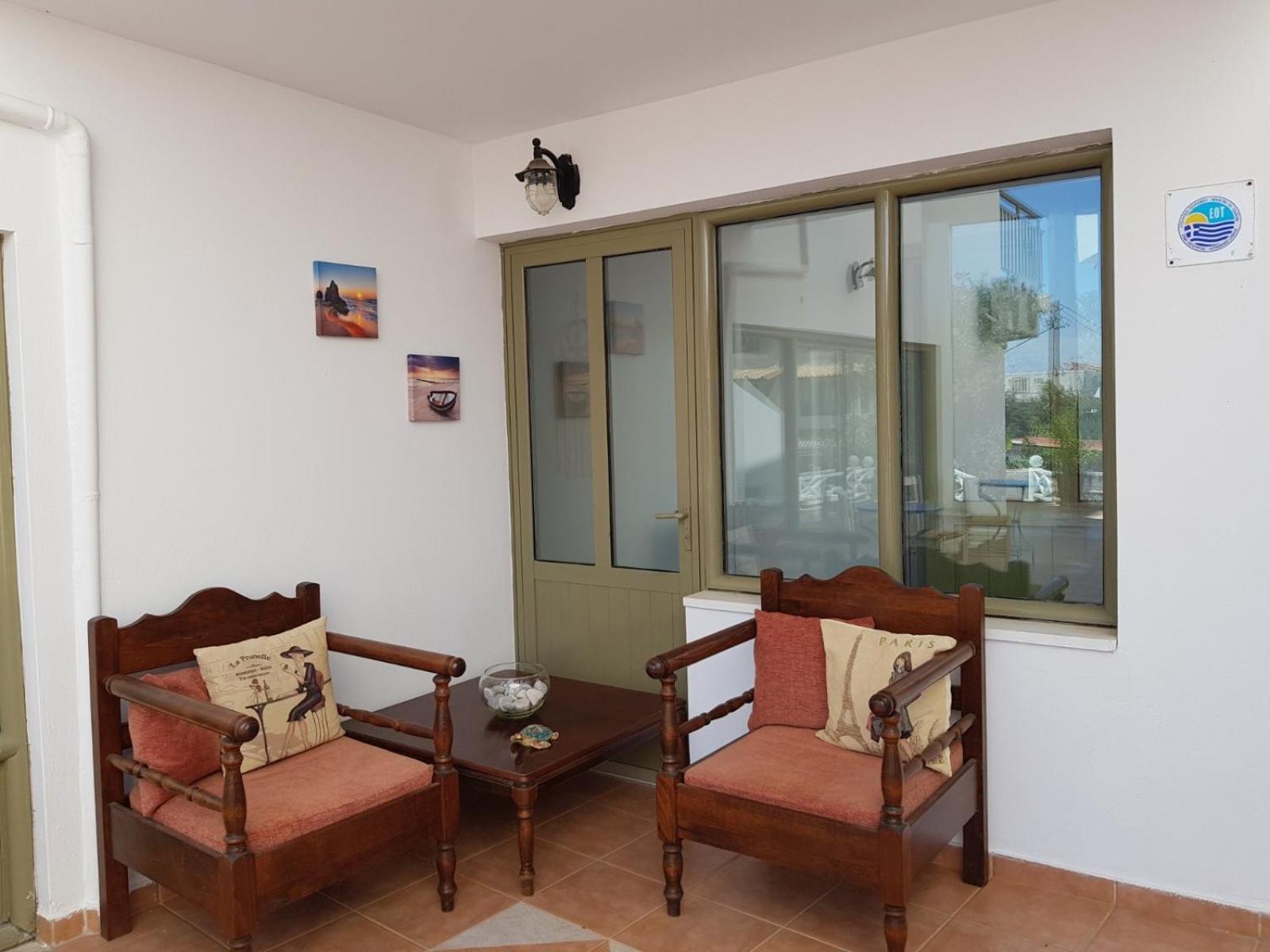 Apartment Yialos *