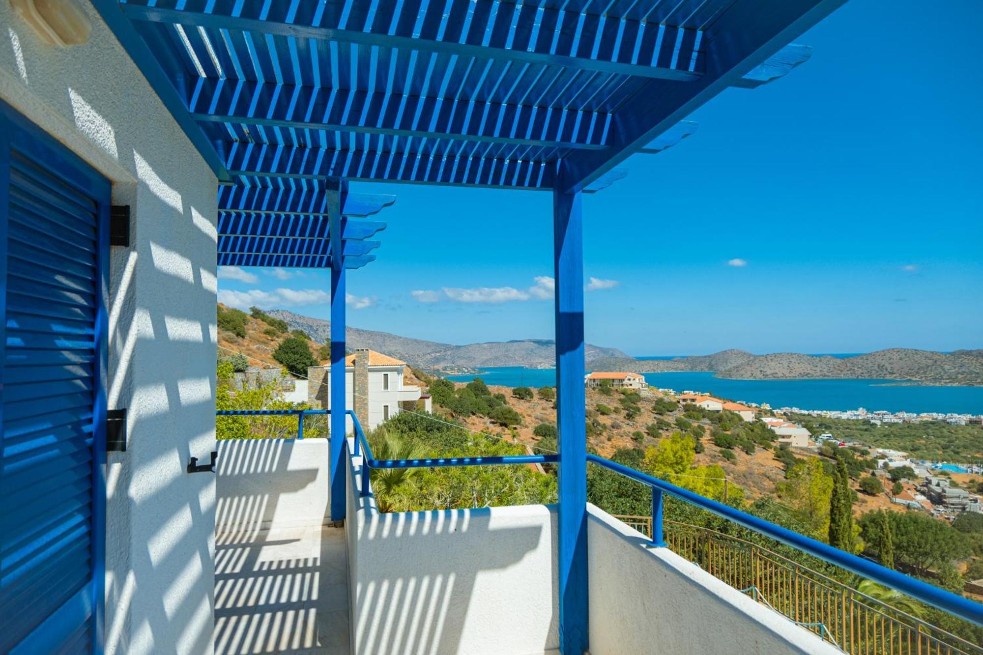 Water Park (adults Only) 4* Elounda (Crete)