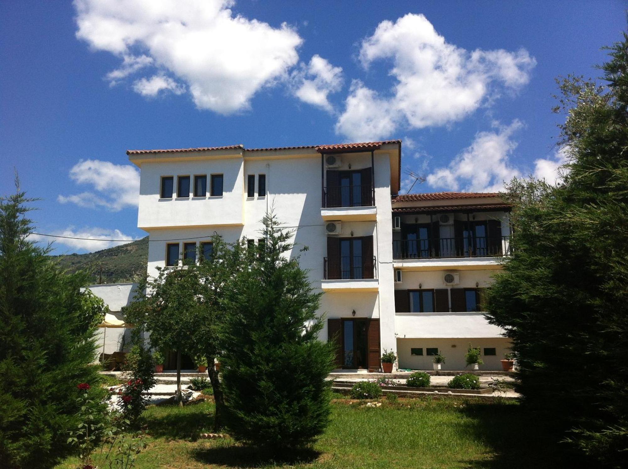 Guest house Kassandra Kala Nera