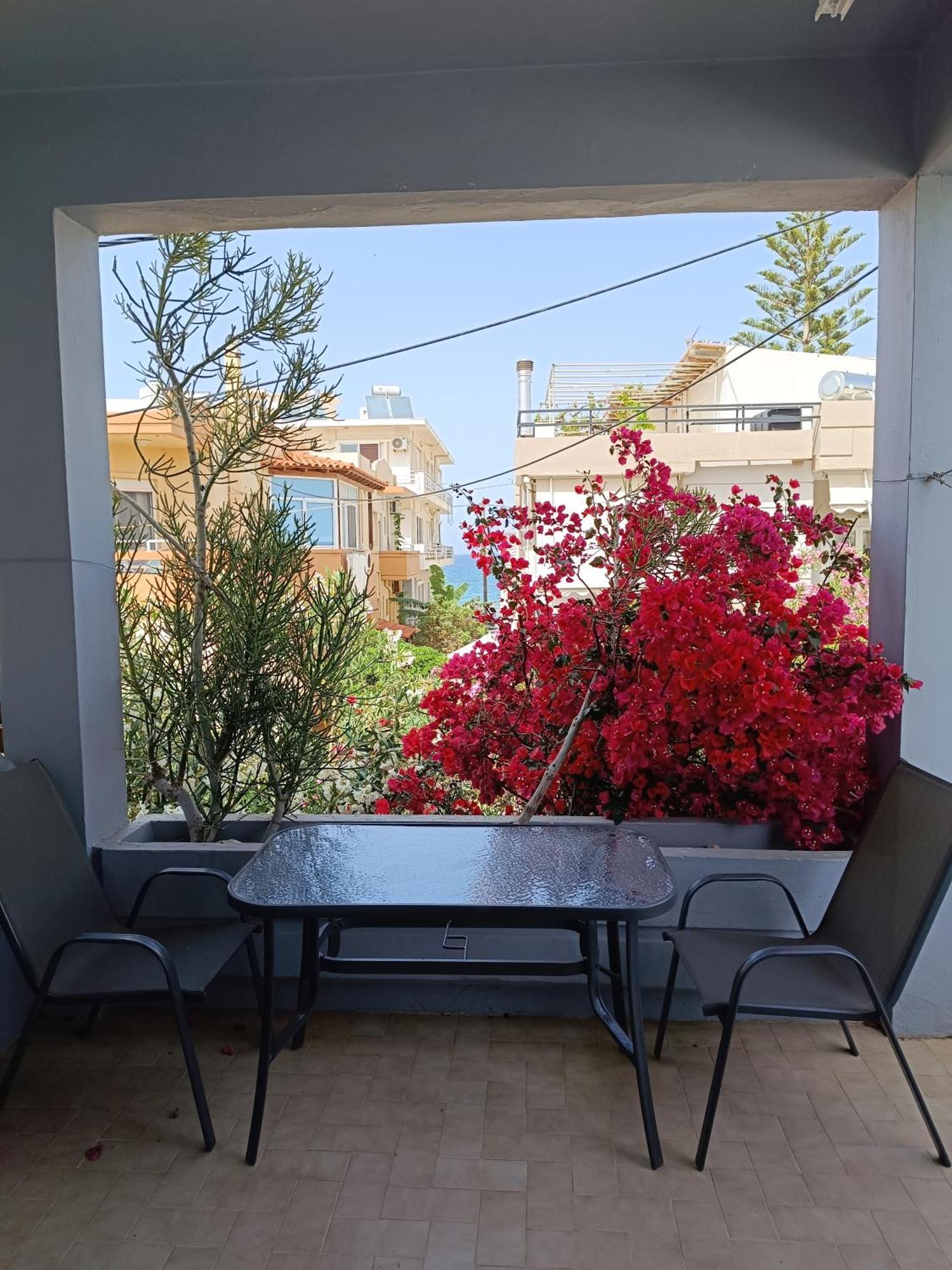Manos Kalamaki (Chania)