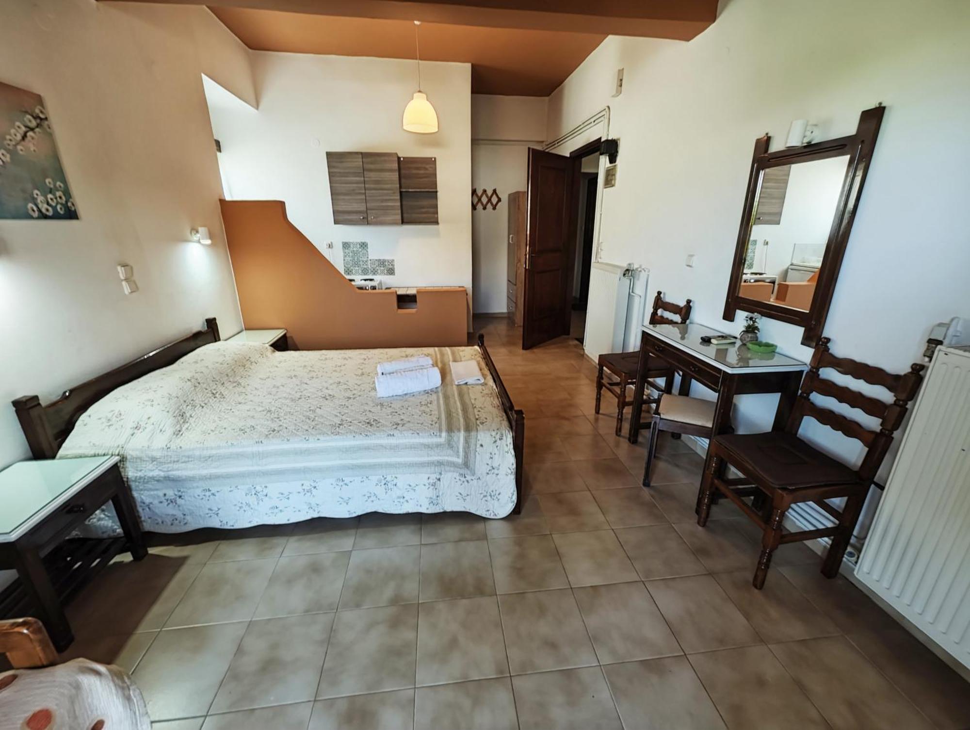 Manos Apartment Kalamaki (Chania)