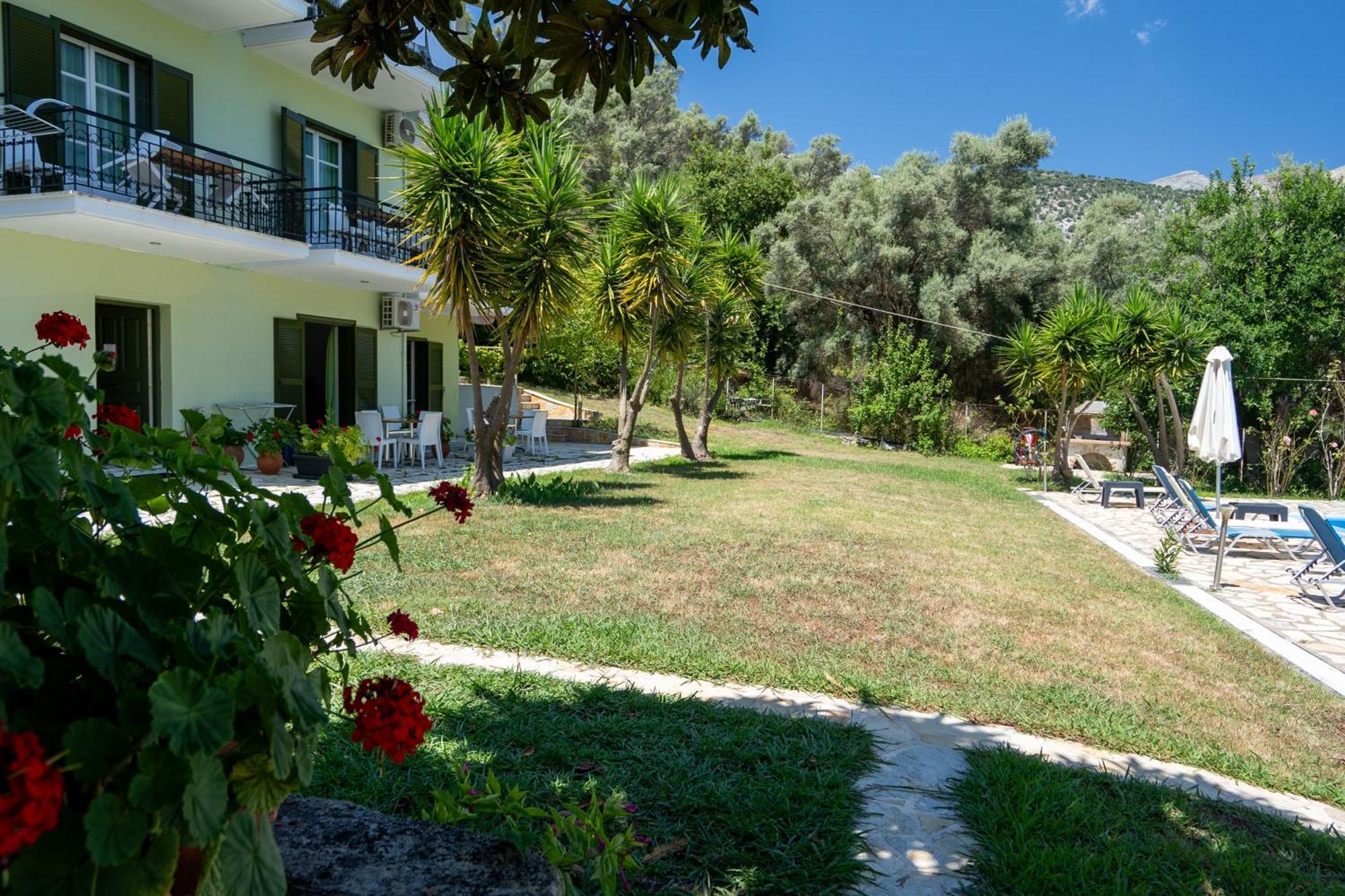 Apartment Vliho Bay & *