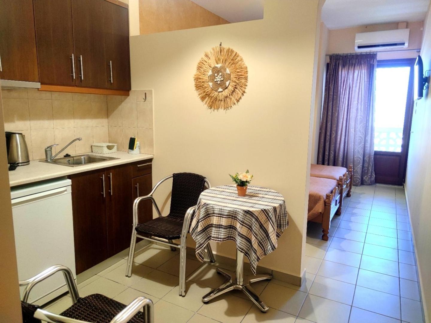 Borianoula Apartment *