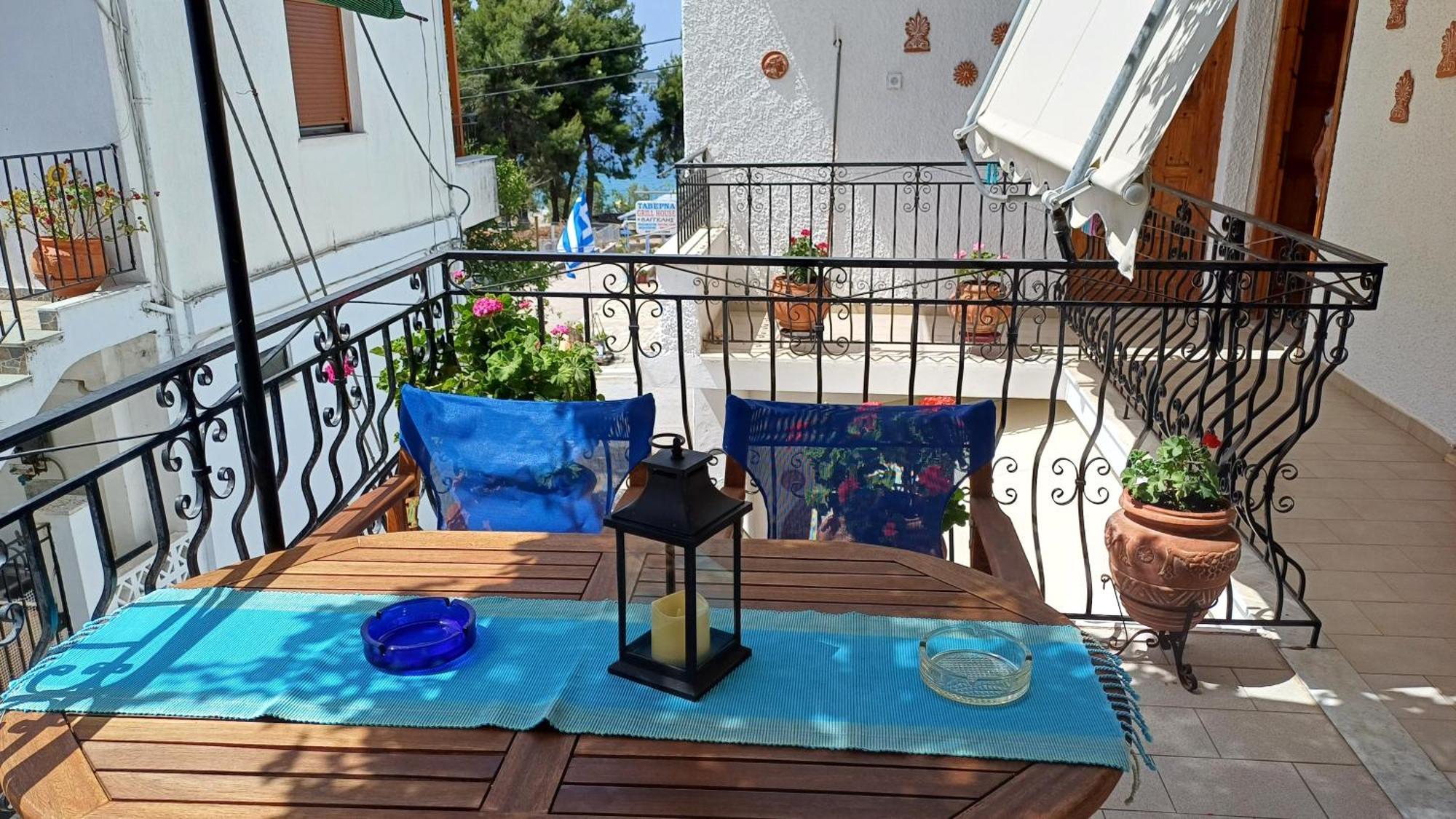 And Meri Apartment