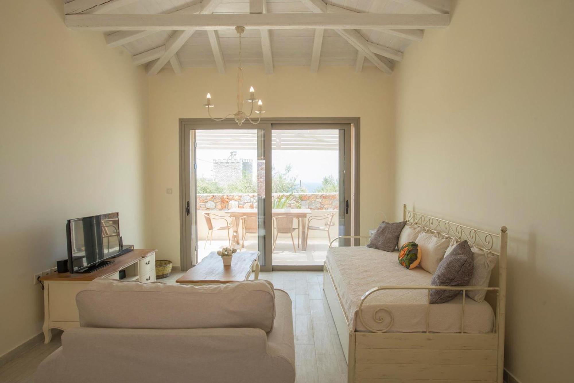 Poliana Estate Holiday home Riglia
