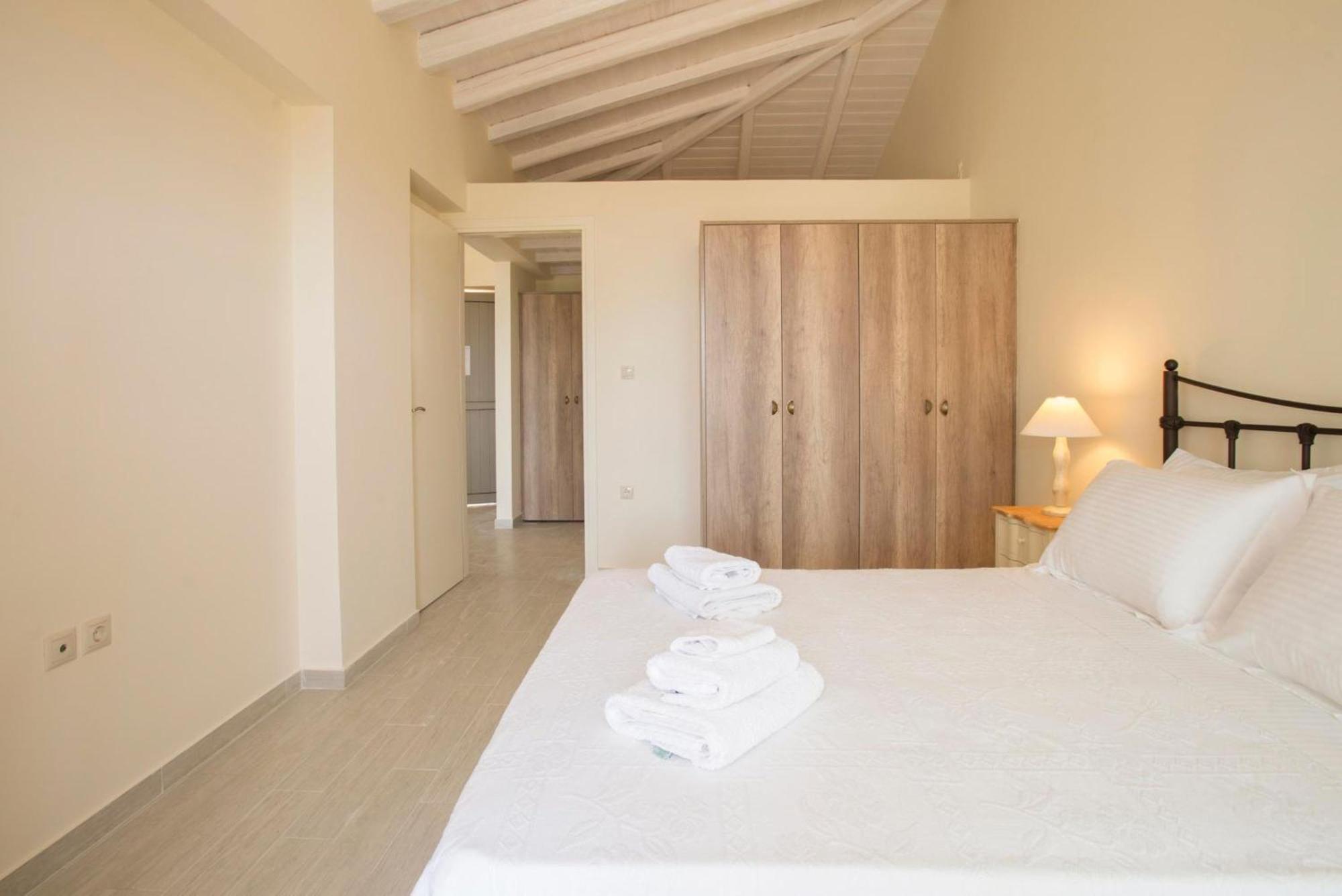 Poliana Estate Holiday home *