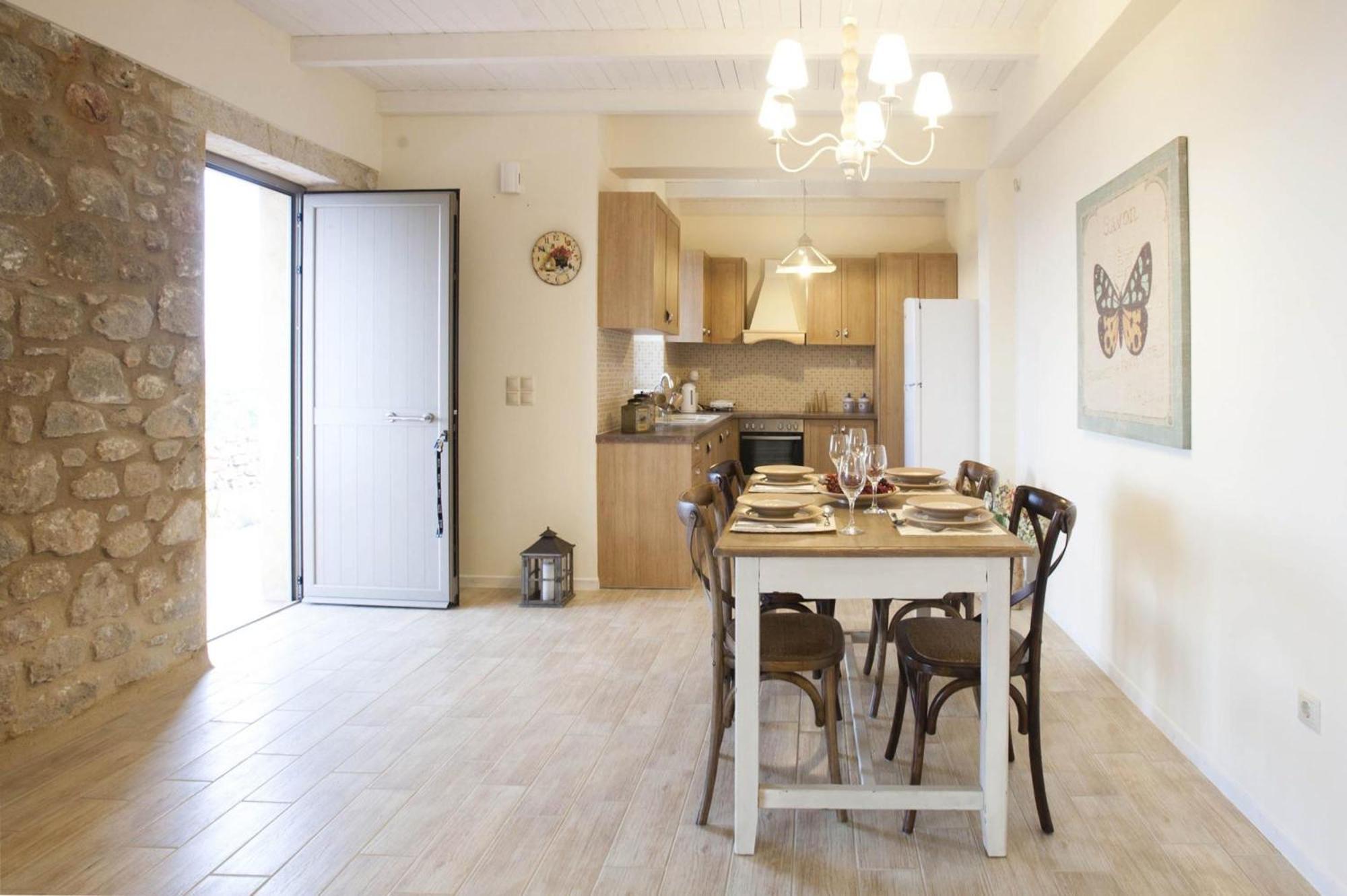 Poliana Estate Holiday home *