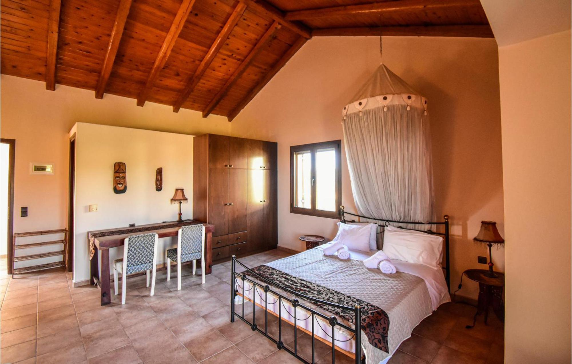 Holiday home Cozy In With House Sea View Foinikia (Crete)