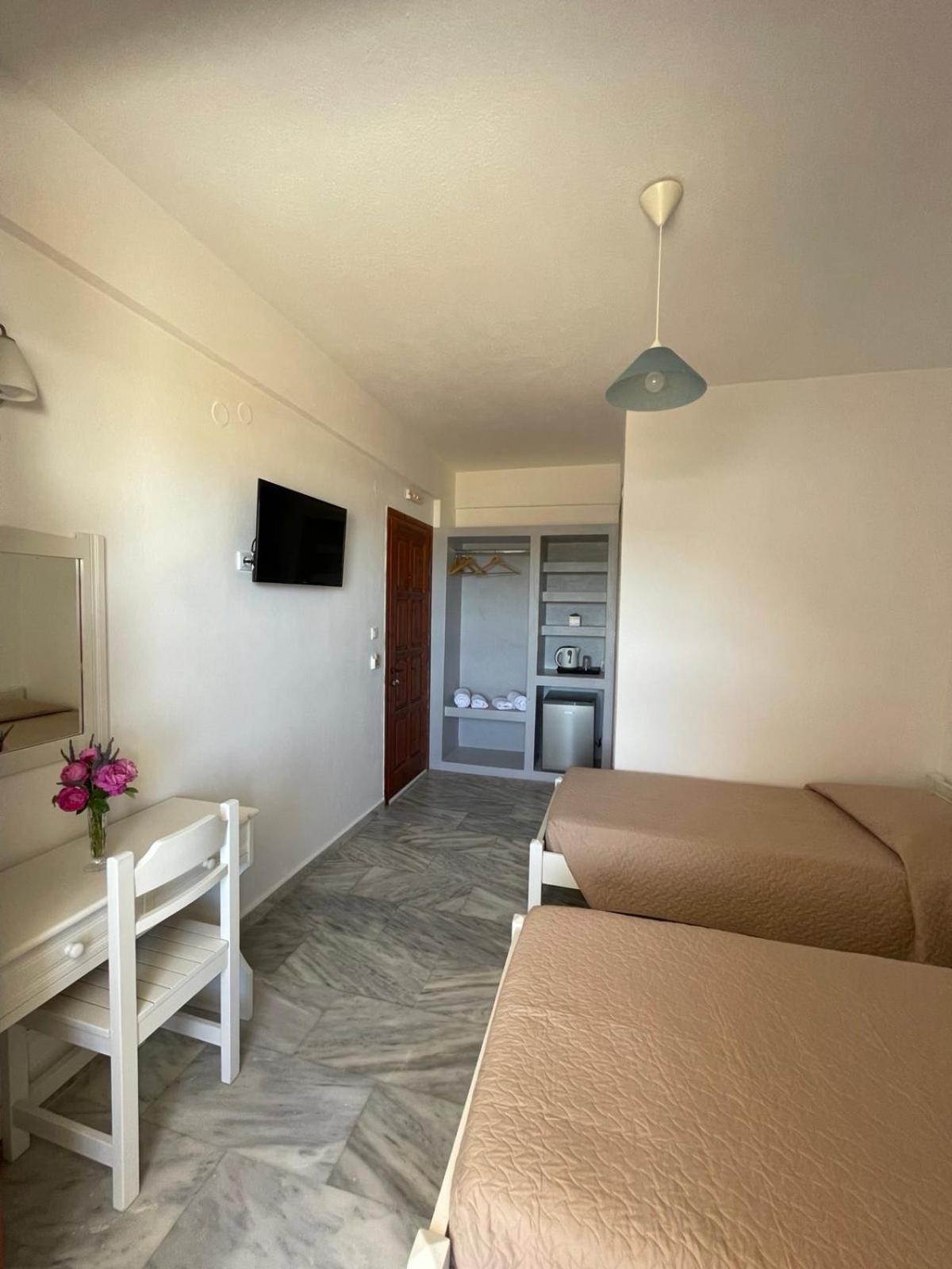 Guest house Village Twins 1 *