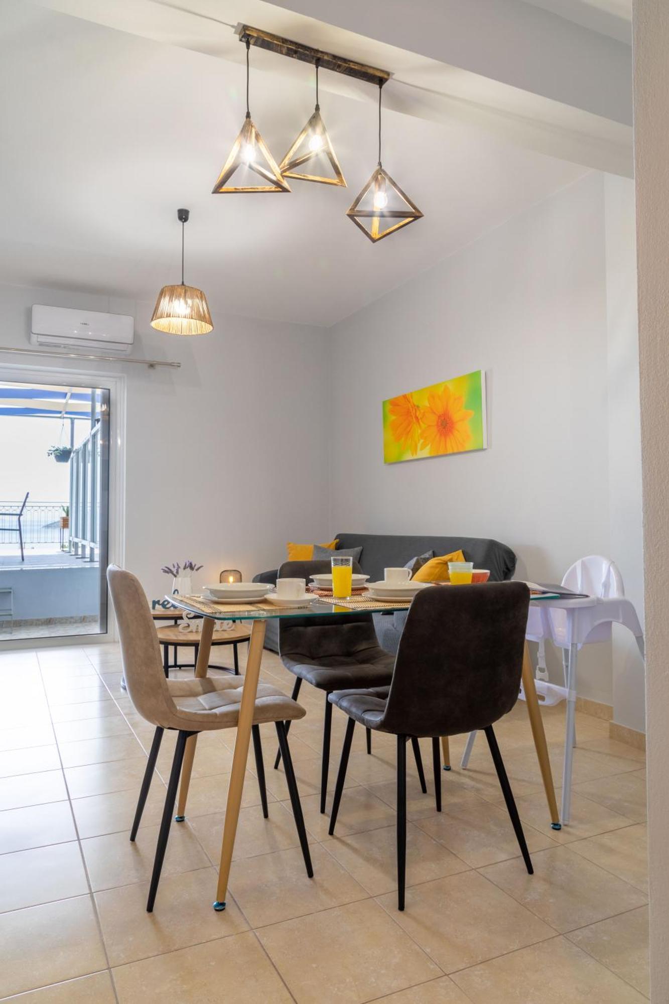 Iliana Apartment