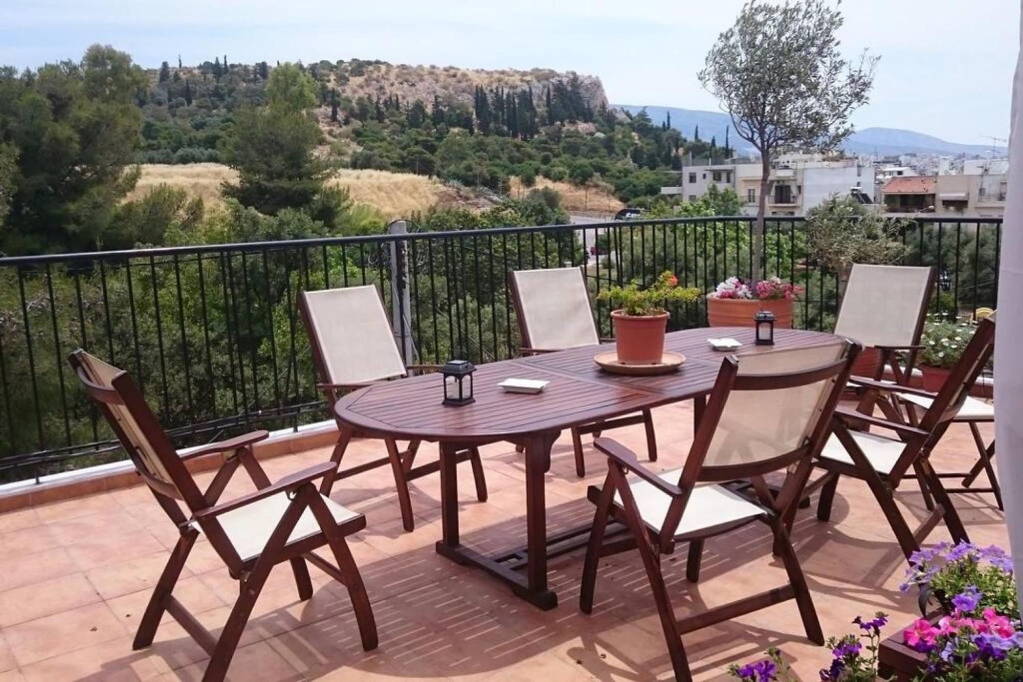 Apartment Cozy In Acropolis With Roof Garden *