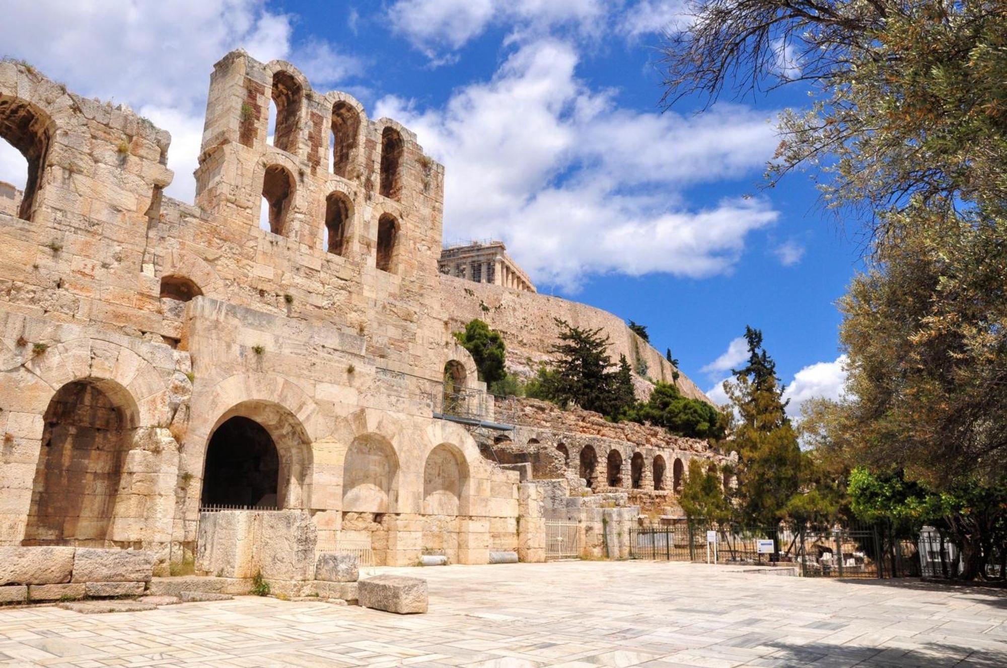 Cozy In Acropolis With Roof Garden