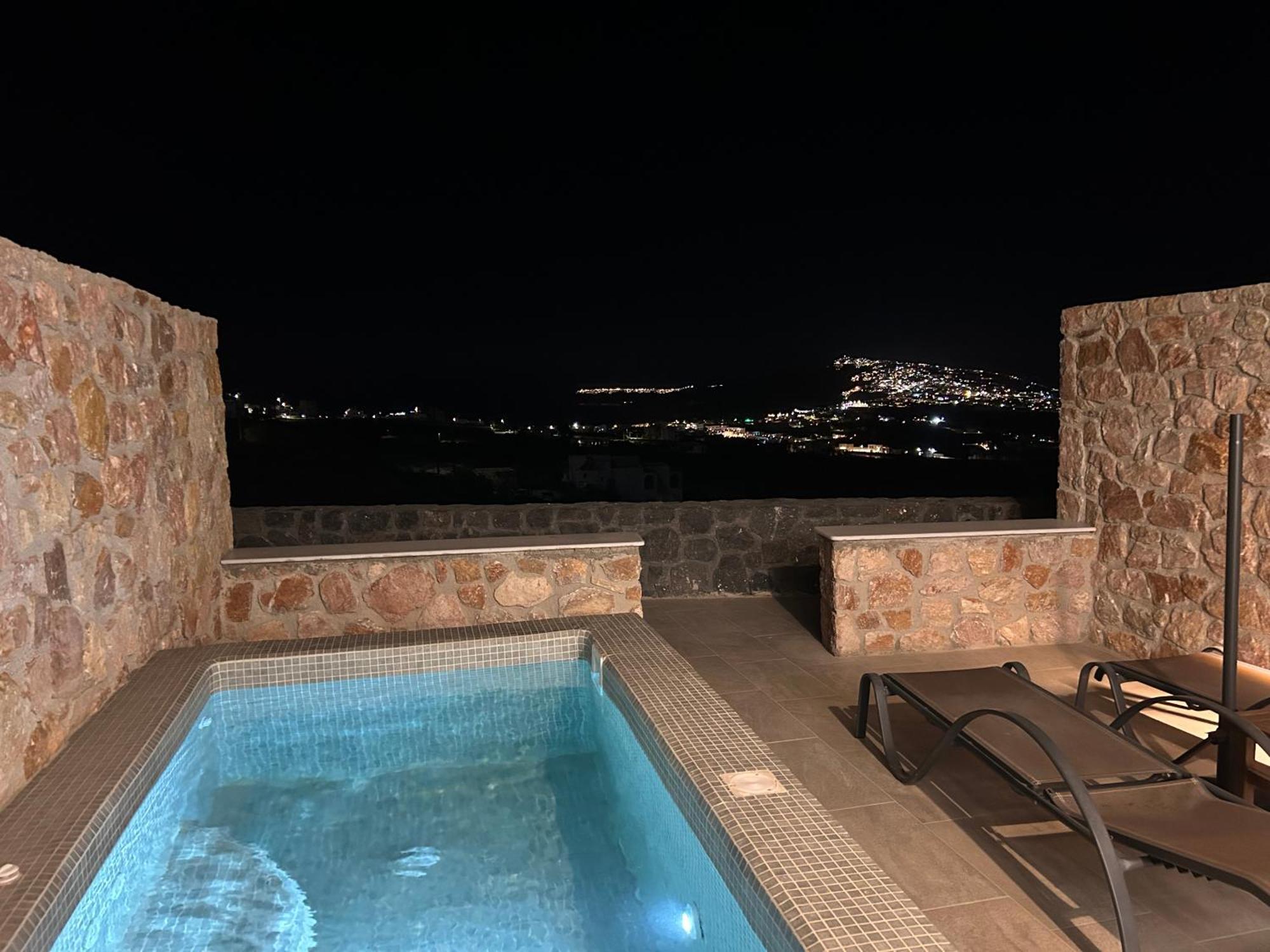 Aroma Cavas Apartment *