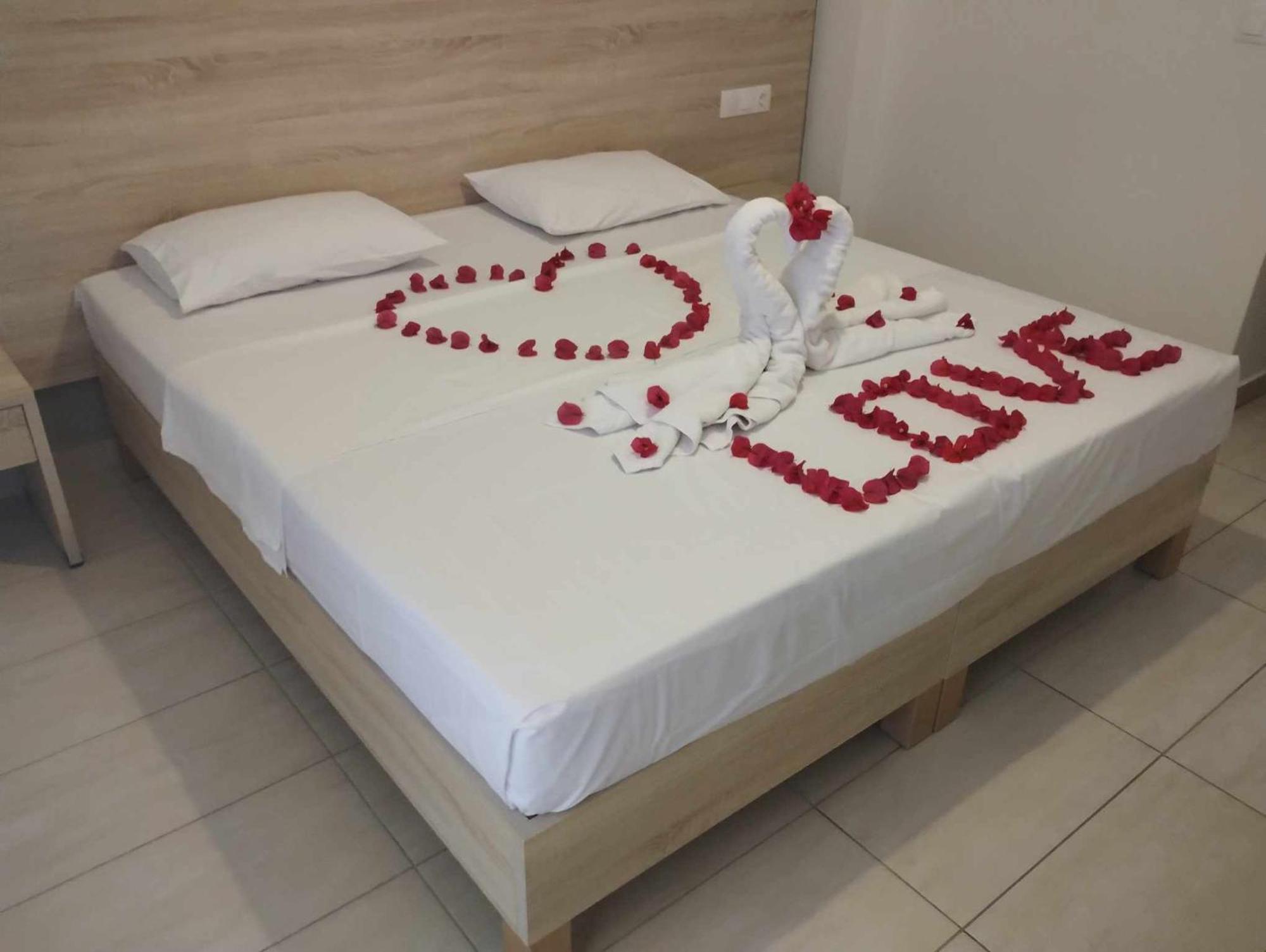 Hotel Lefkimi 2*