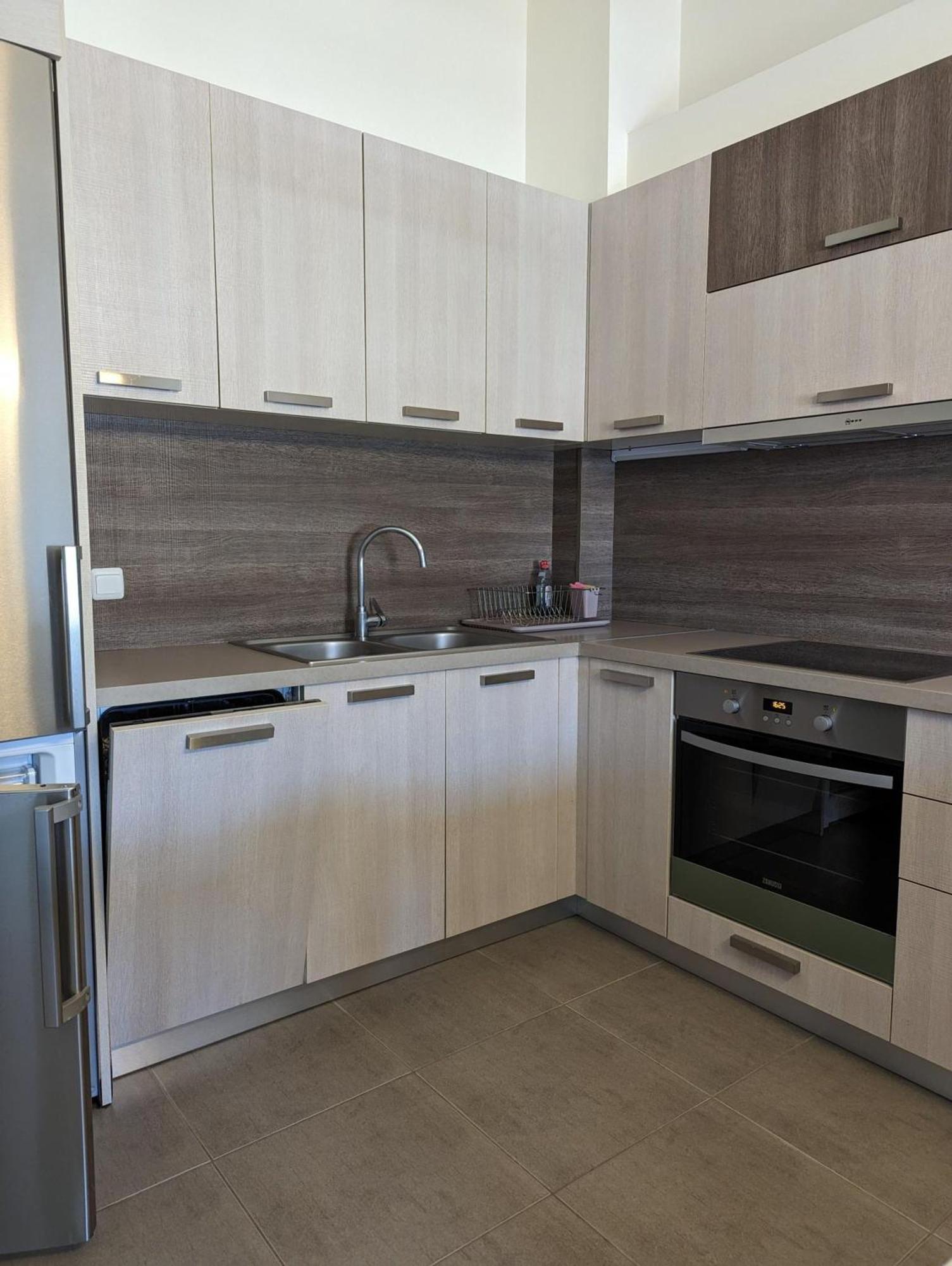 Apartment Samaras In Kamena Vourla