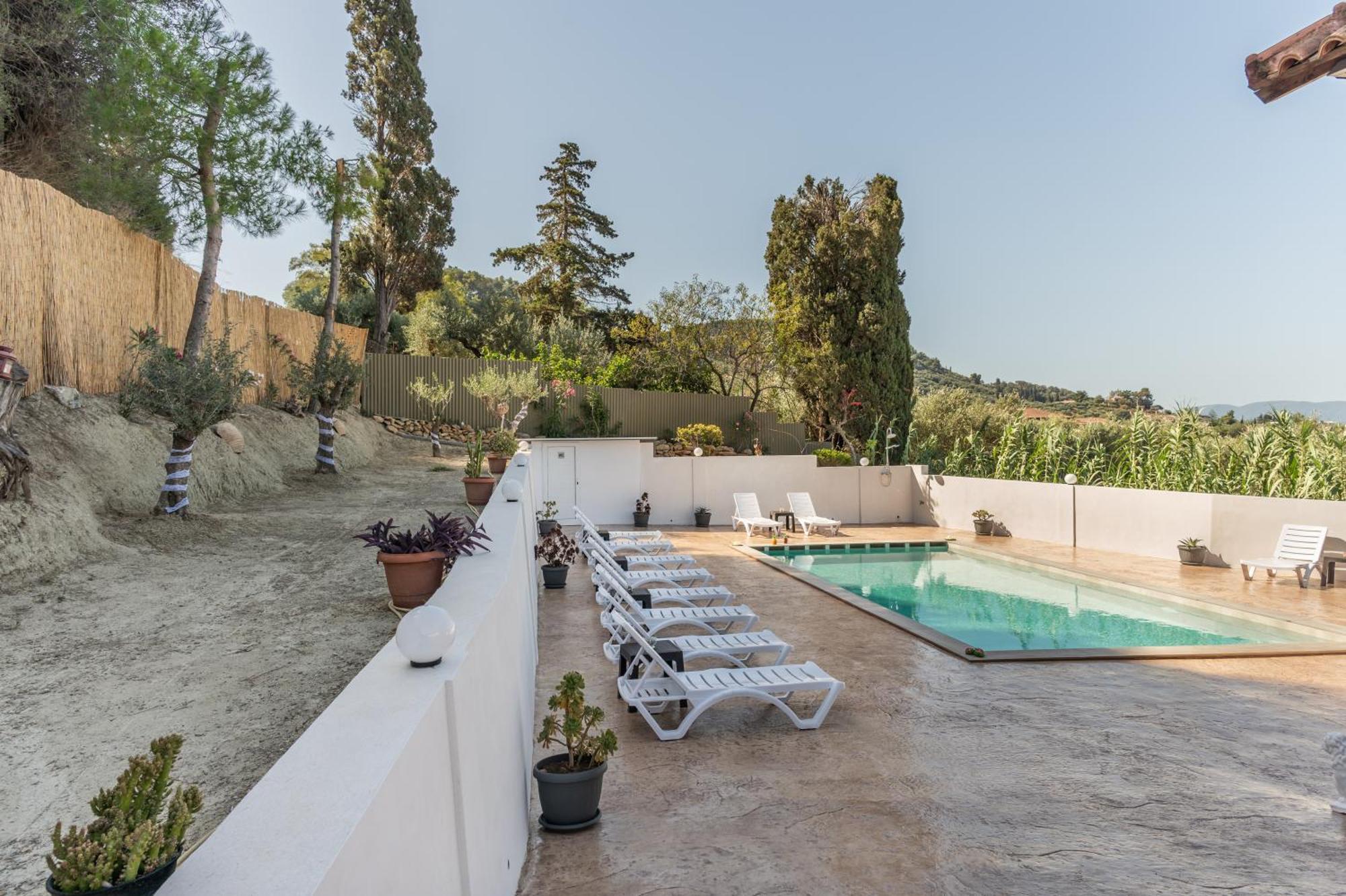 Apartment Petros Giatras -