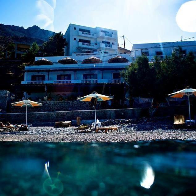 To Votsalo-beach Side & Taverna Hotel
