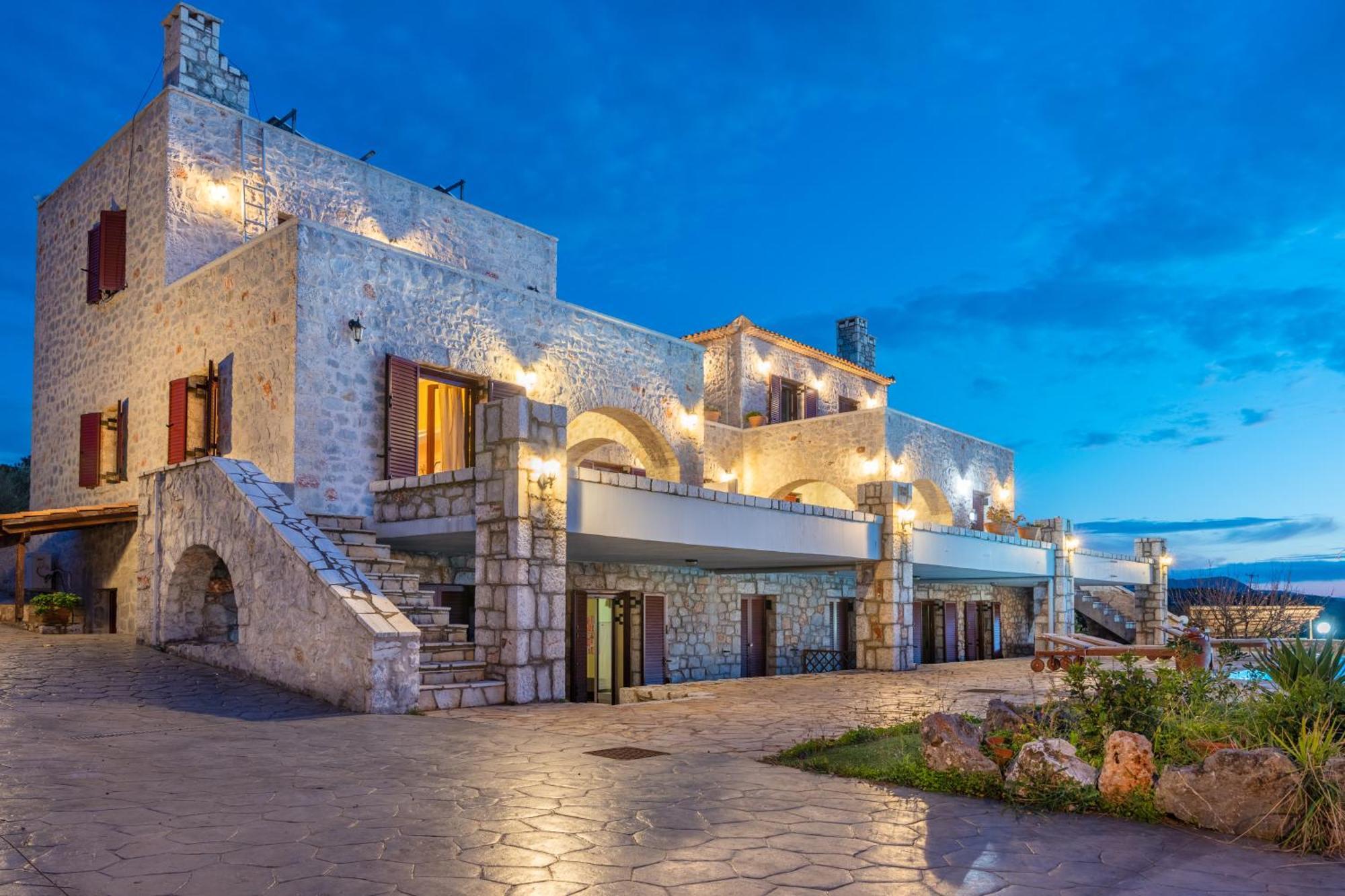 Villa Afrodite's House