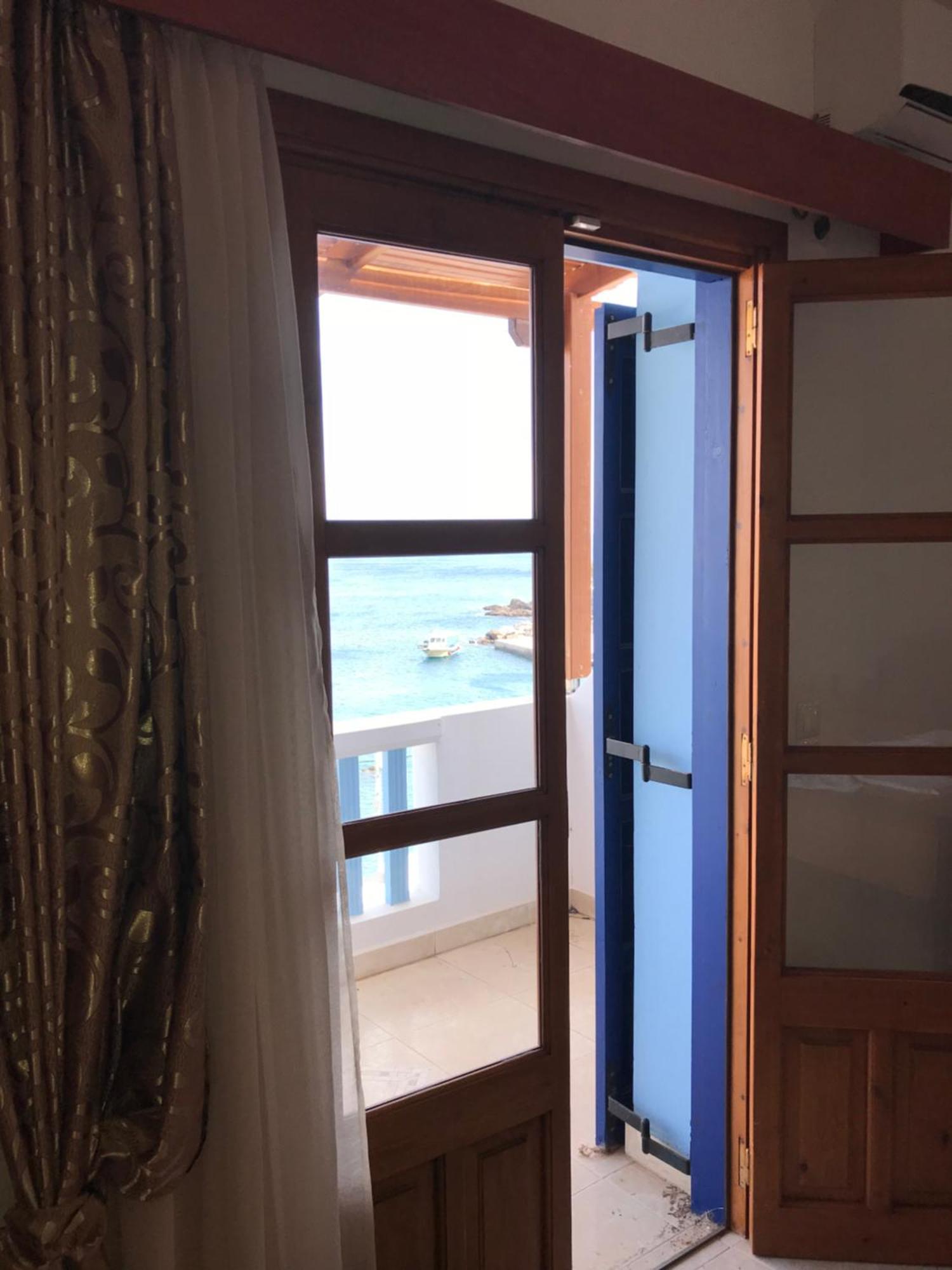 Hotel To Votsalo-beach Side & Taverna