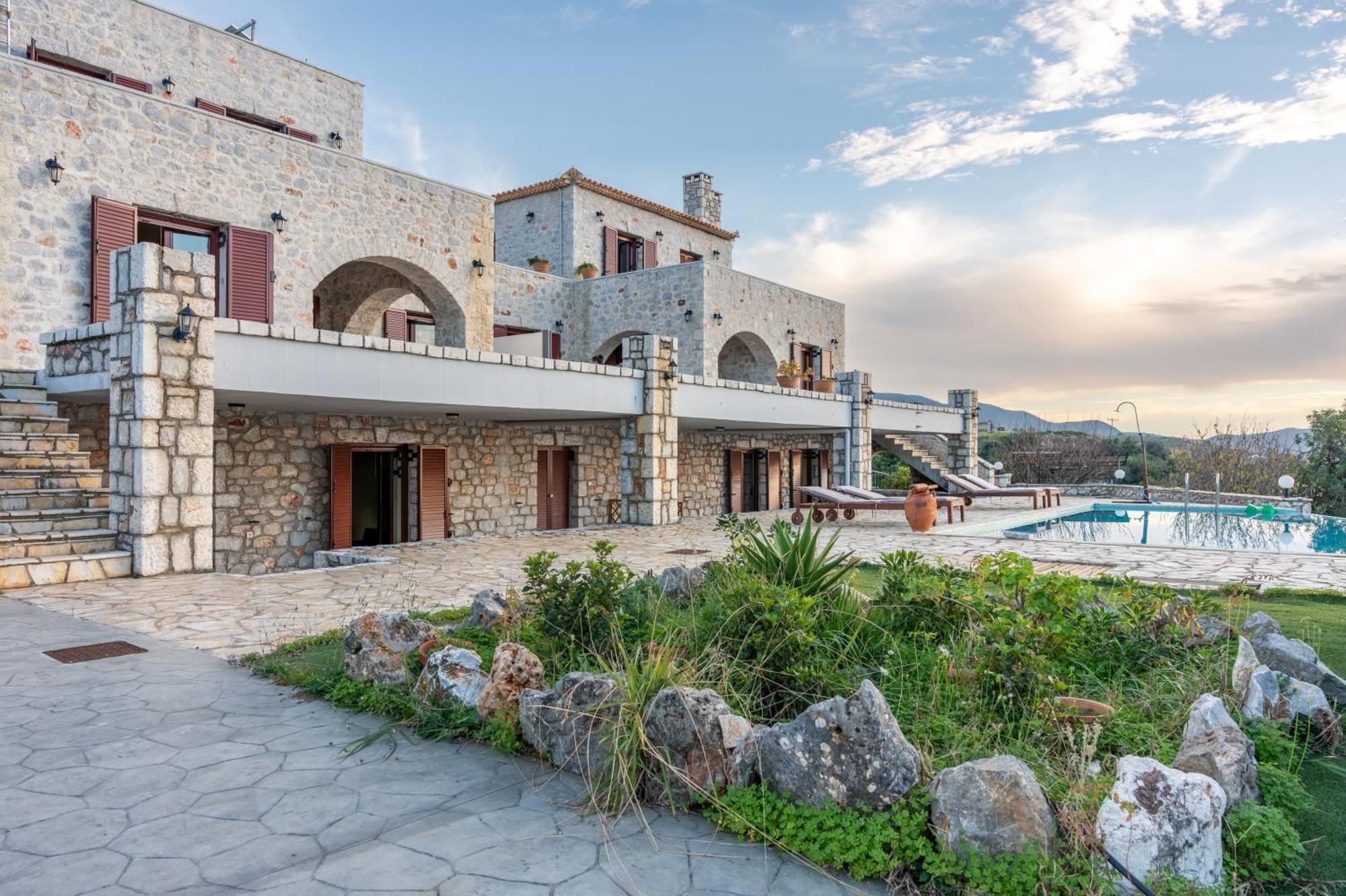 Afrodite's House Villa *