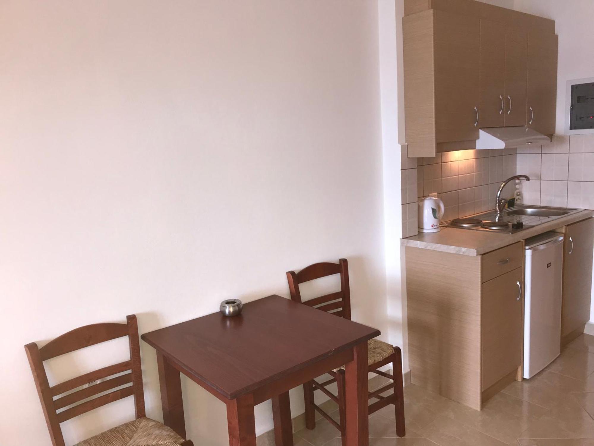 Hotel To Votsalo-beach Side & Taverna