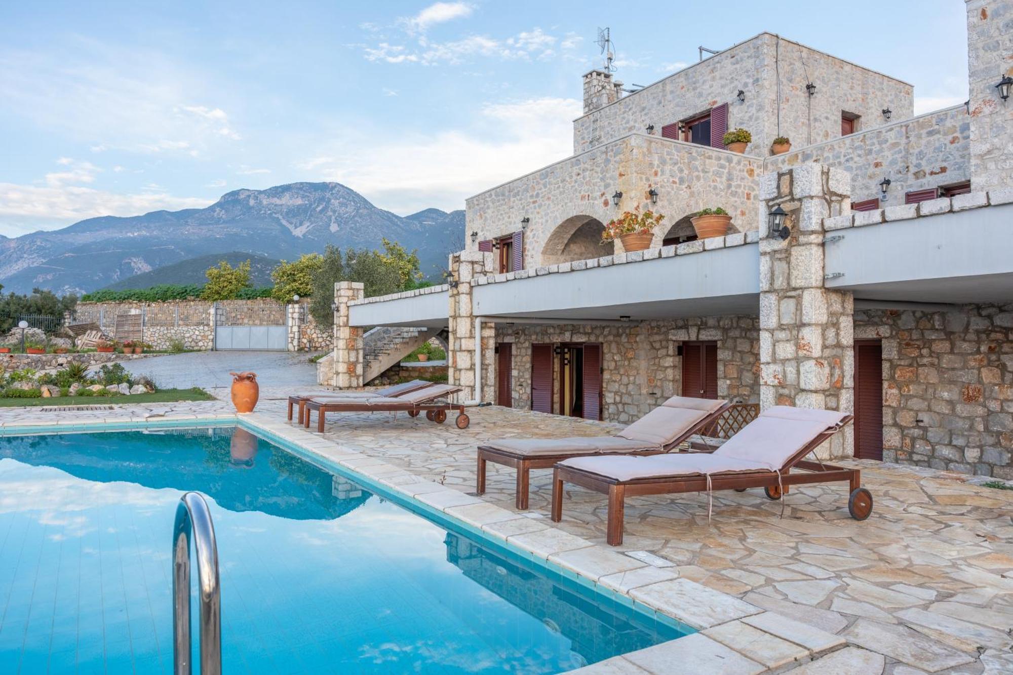 Afrodite's House * Kalamata