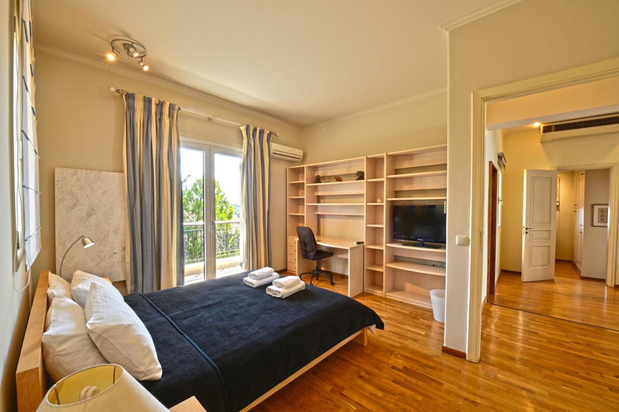 Domus Riviera Villa Athens