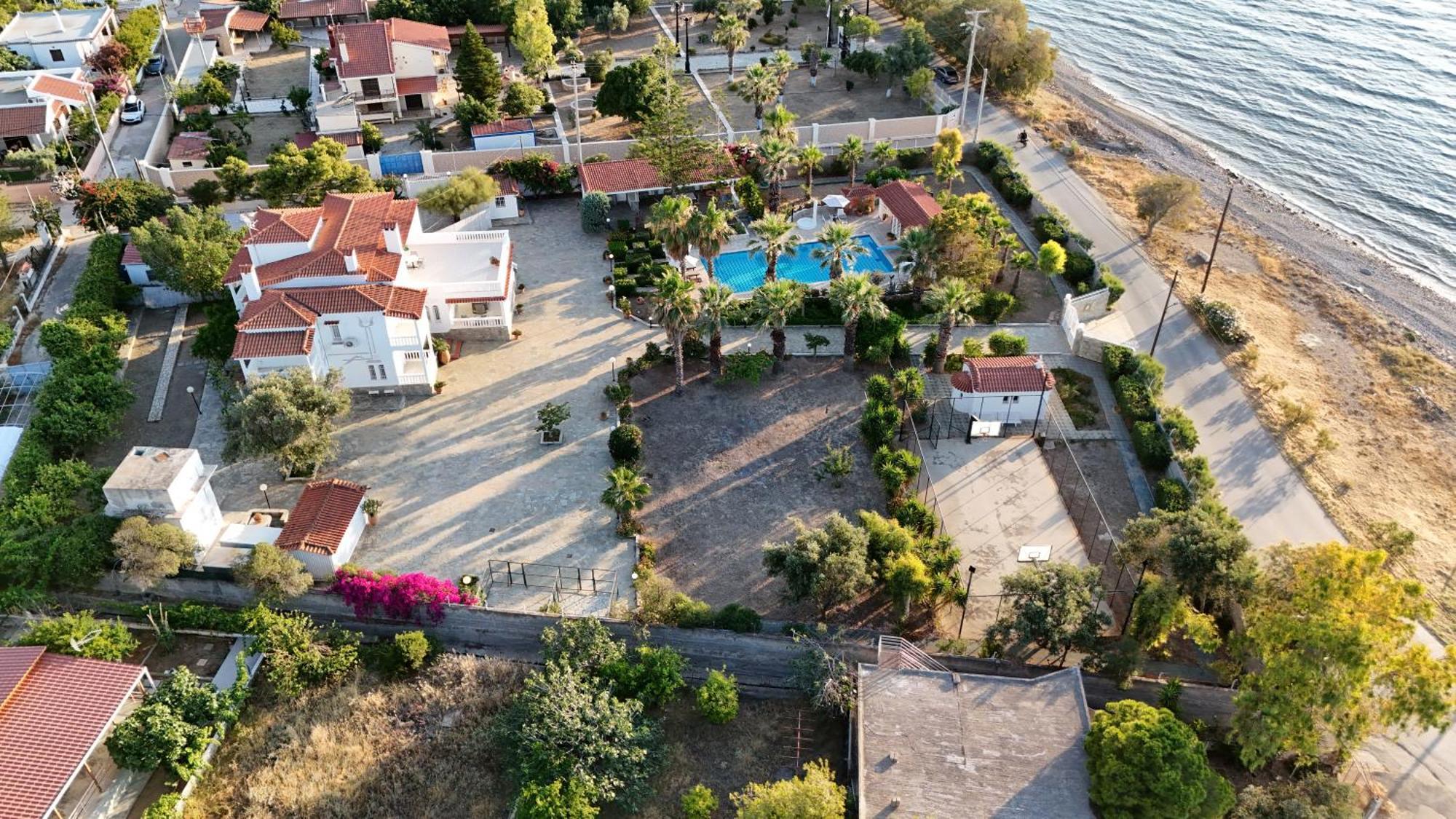 Supreme Villa *