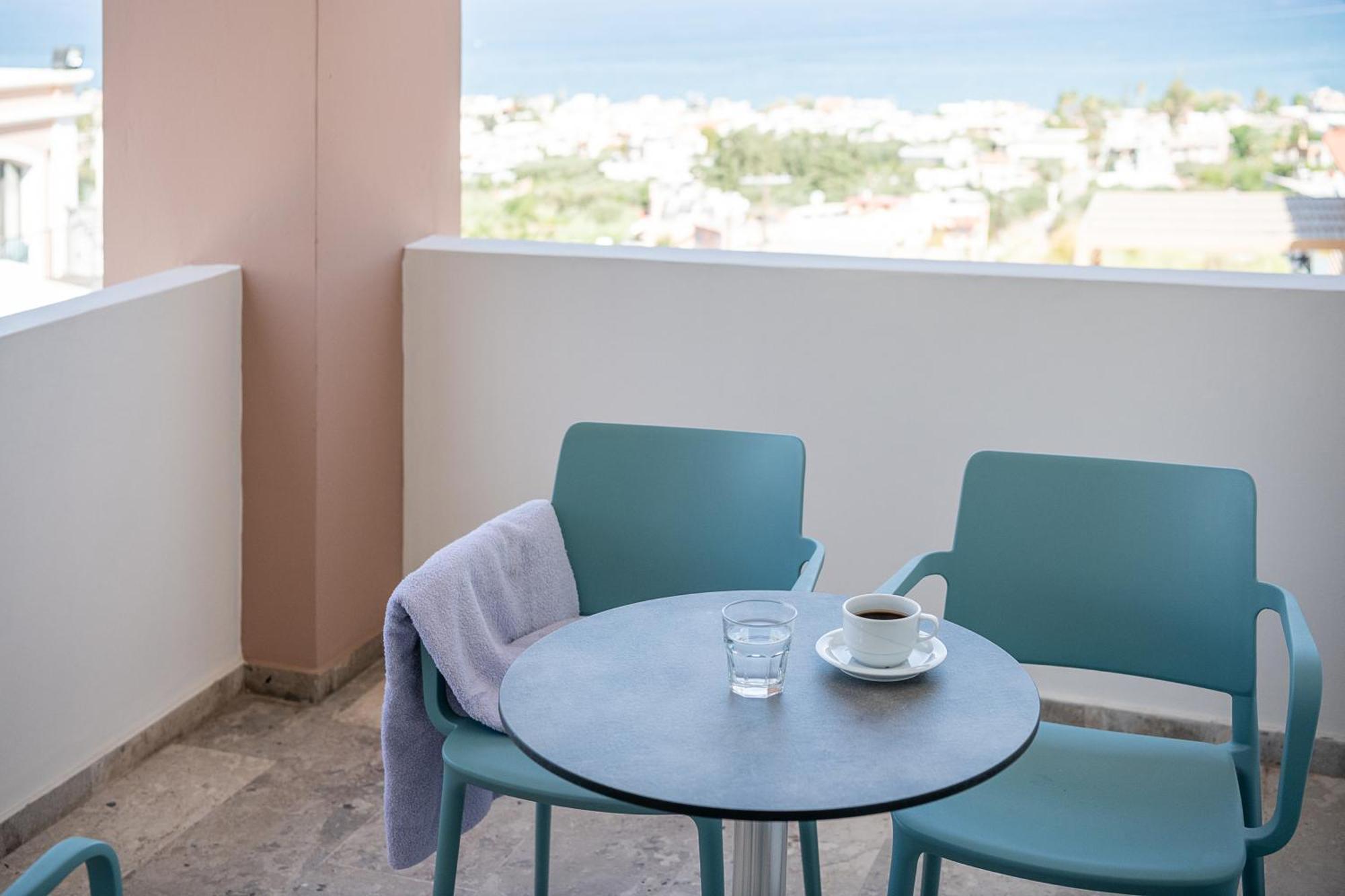 Hotel Caldera Village 4*