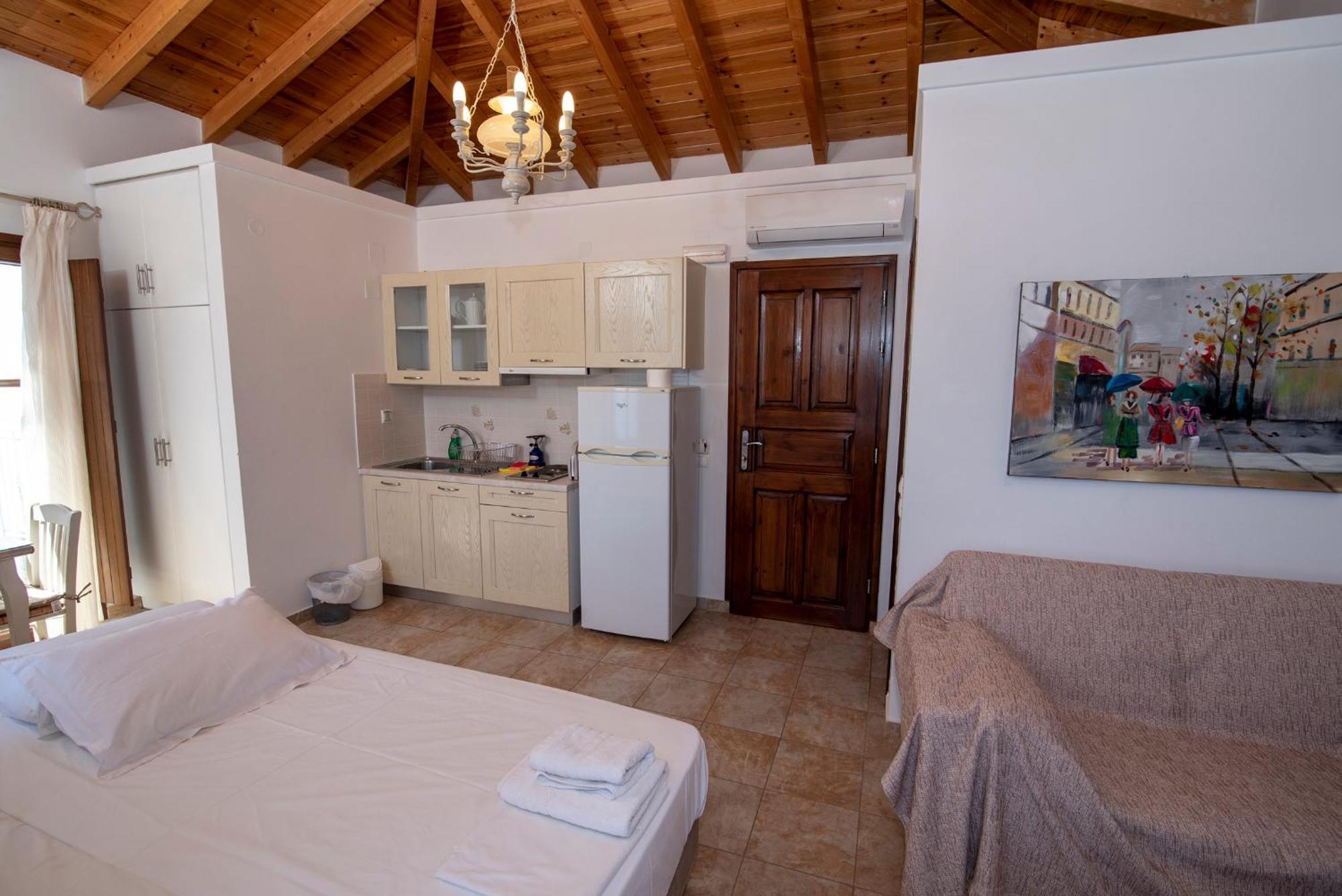 Aparthotel Iliolousta
