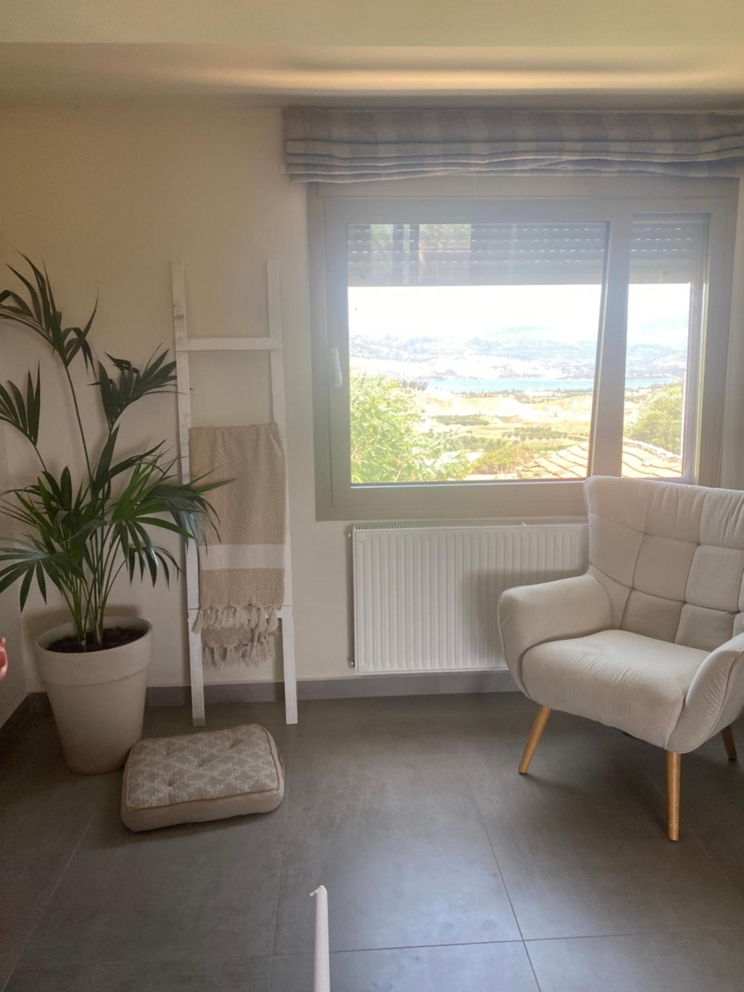 Villeta Nikol “νηνεμία” Holiday home