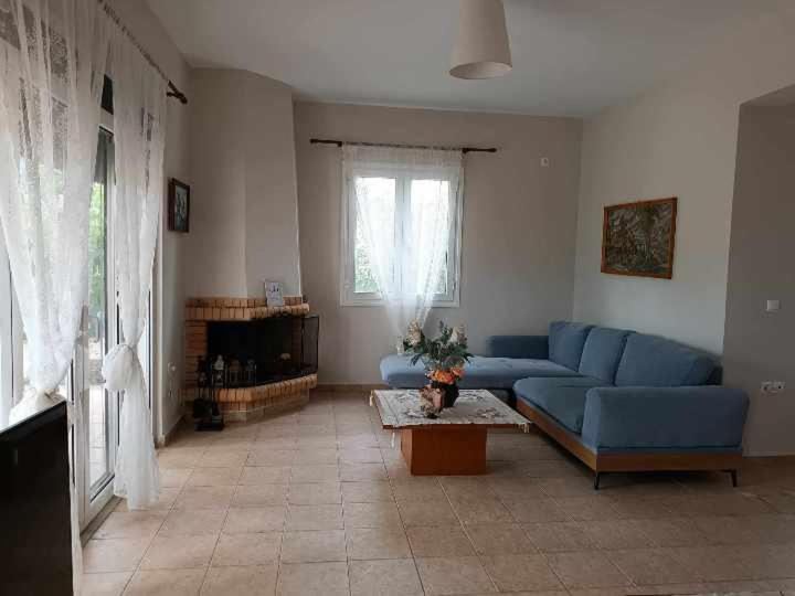 Villa Rania: ευάερη με θέα τη θάλασσα