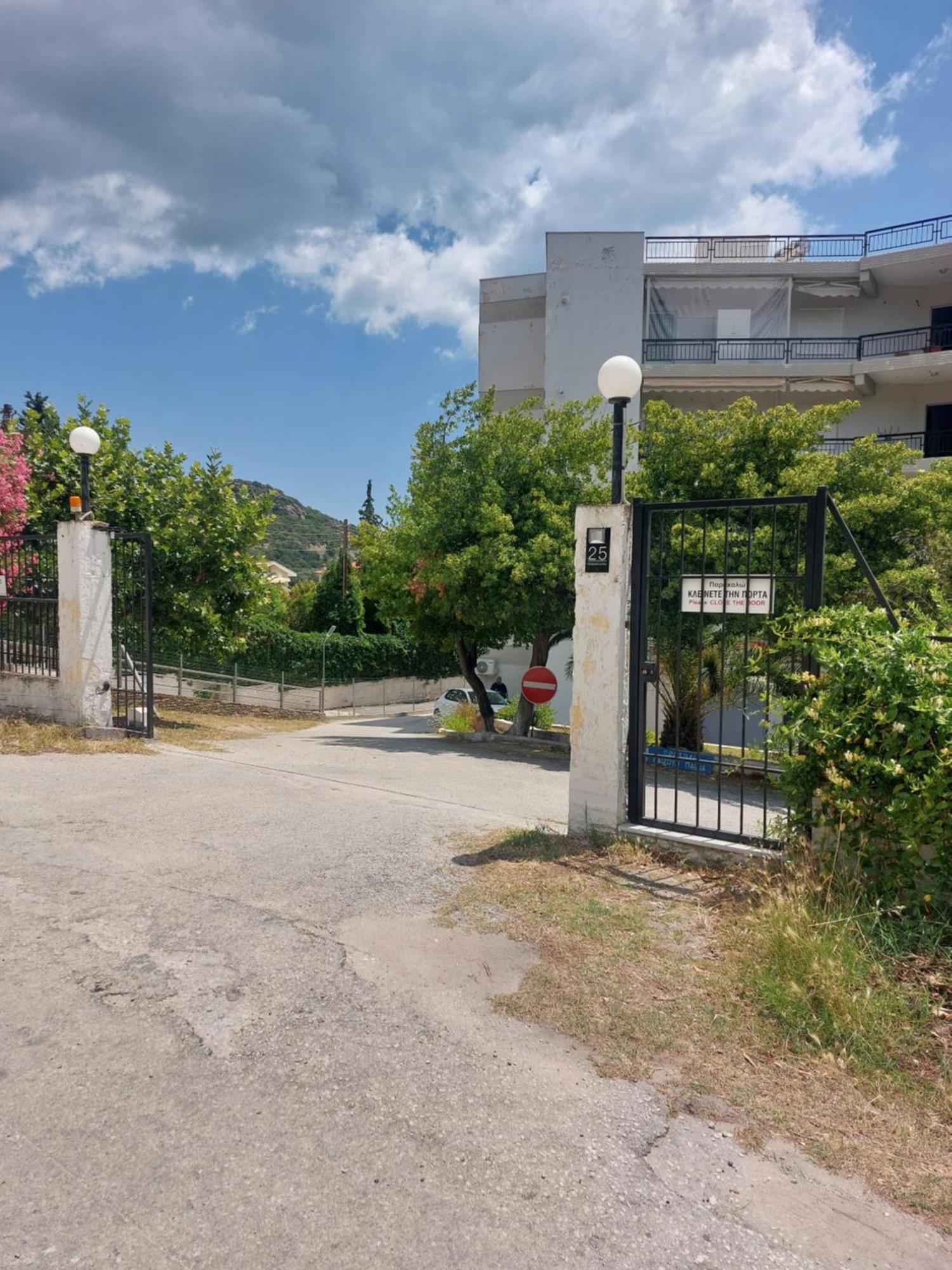 Luminosa Seaview *