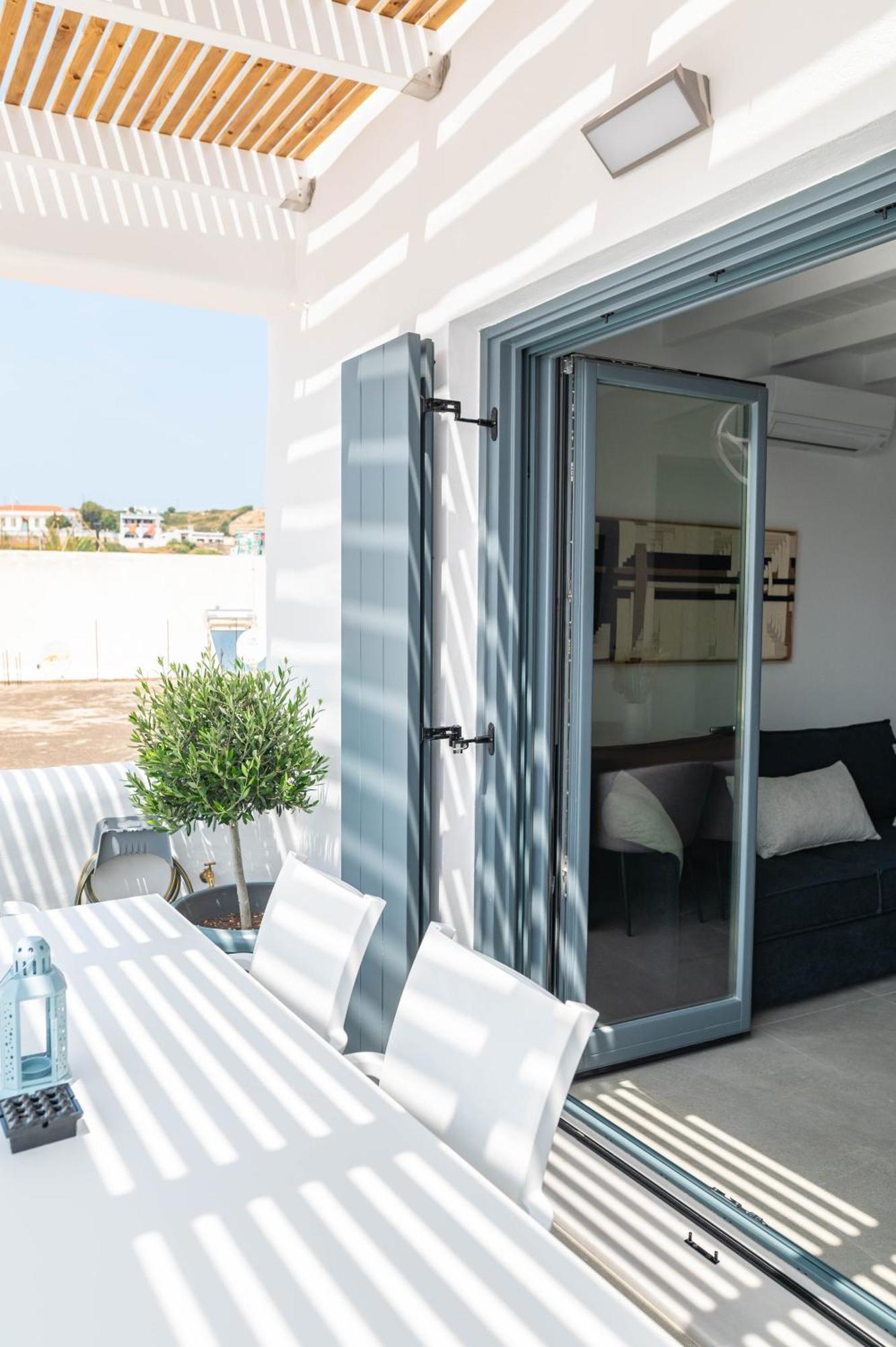 Lemon Tree House * Lipsi