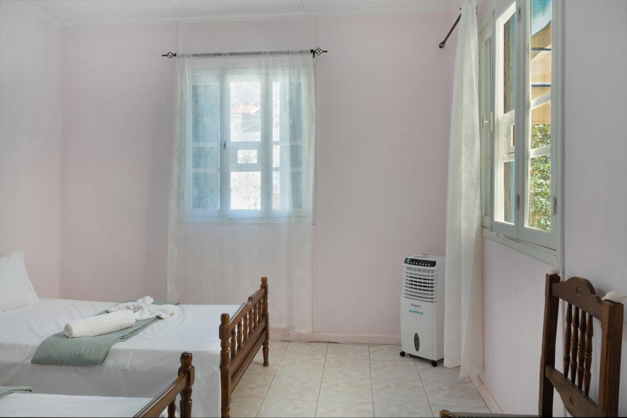Holiday home Antonis House Arginonda