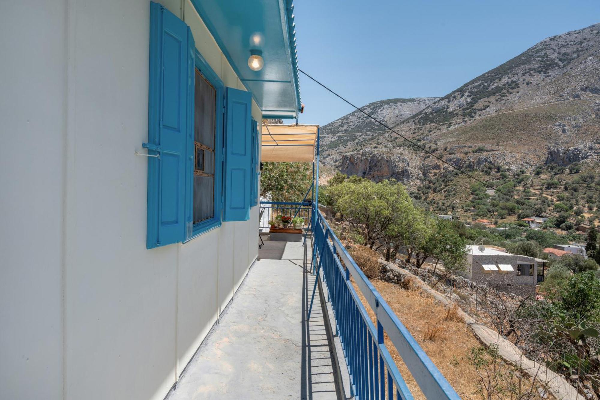 Antonis House Holiday home *