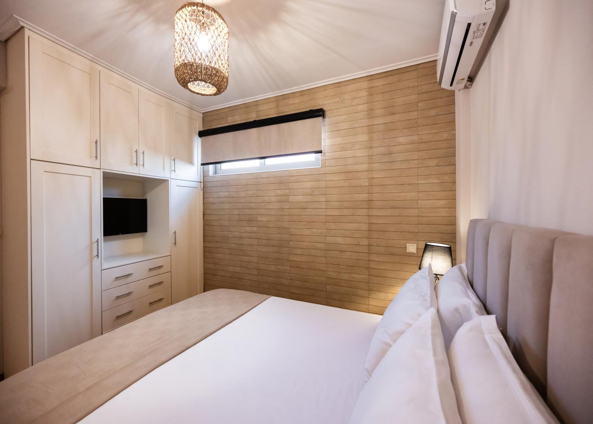 Ethereal Apartment *