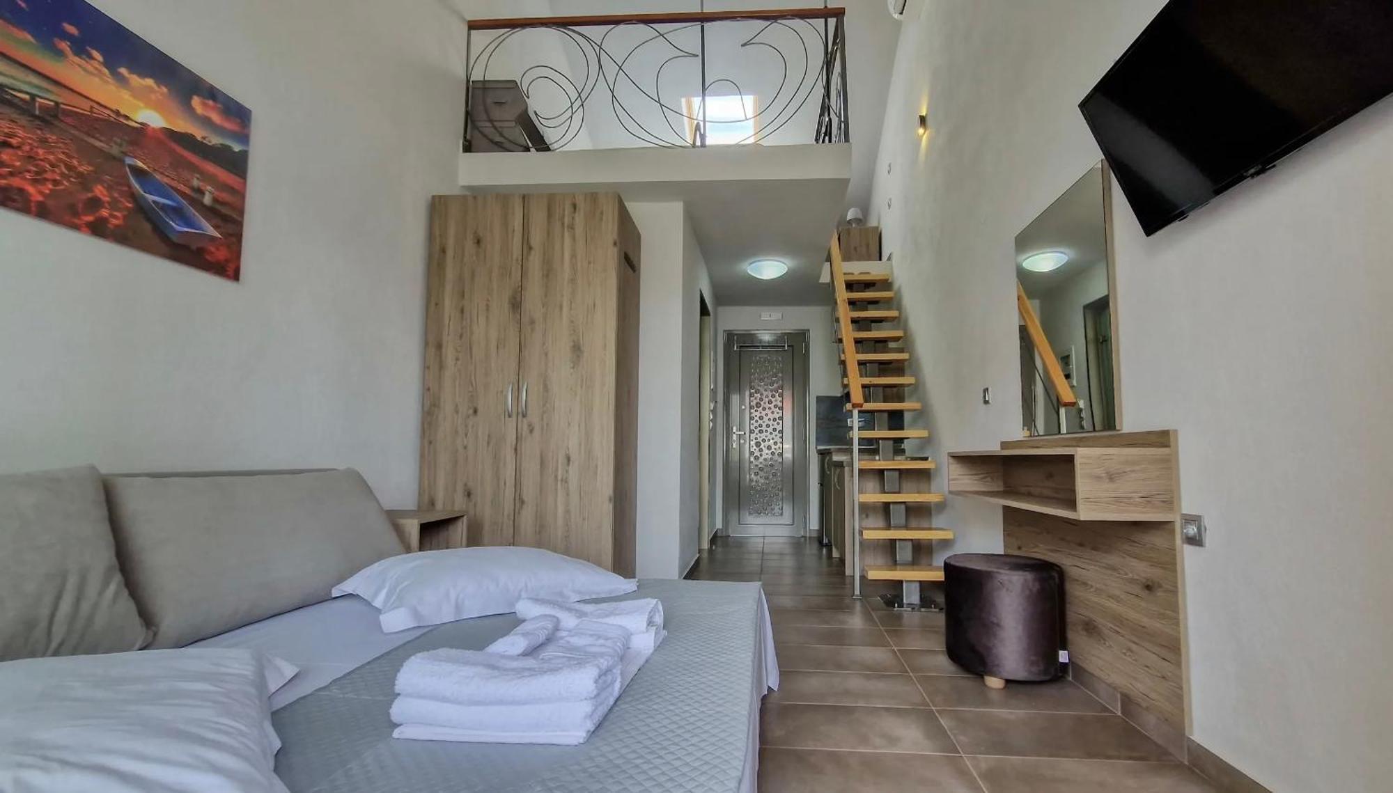 Guest house Alimos *