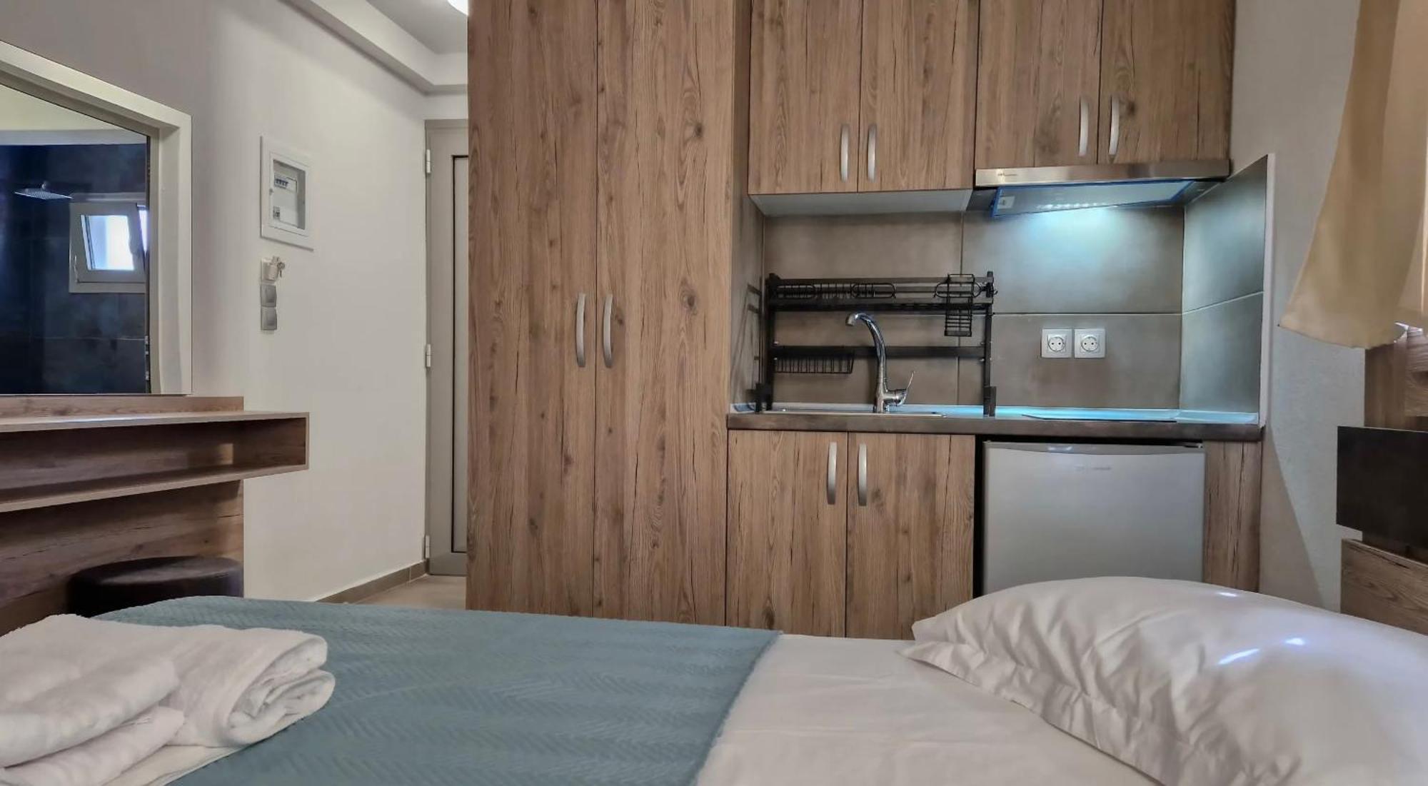 Guest house Alimos