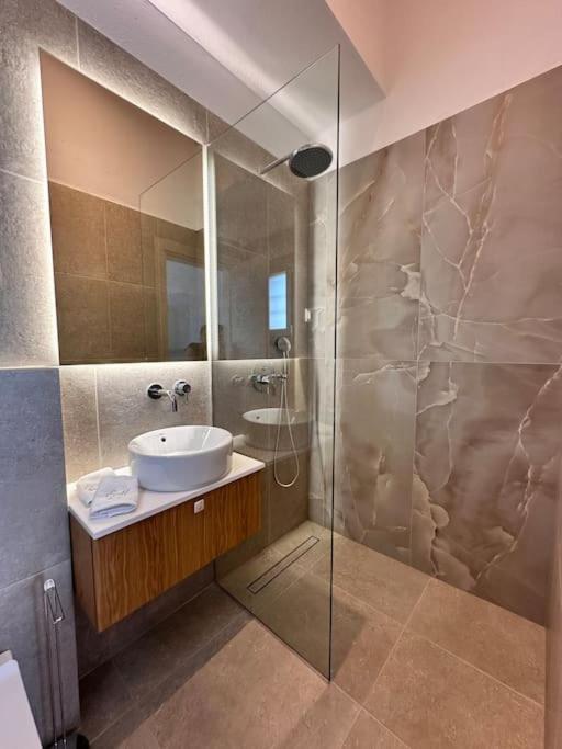 Elia Mare Luxury Holiday home