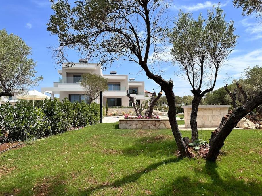Holiday home Elia Mare Luxury Nea Moudania