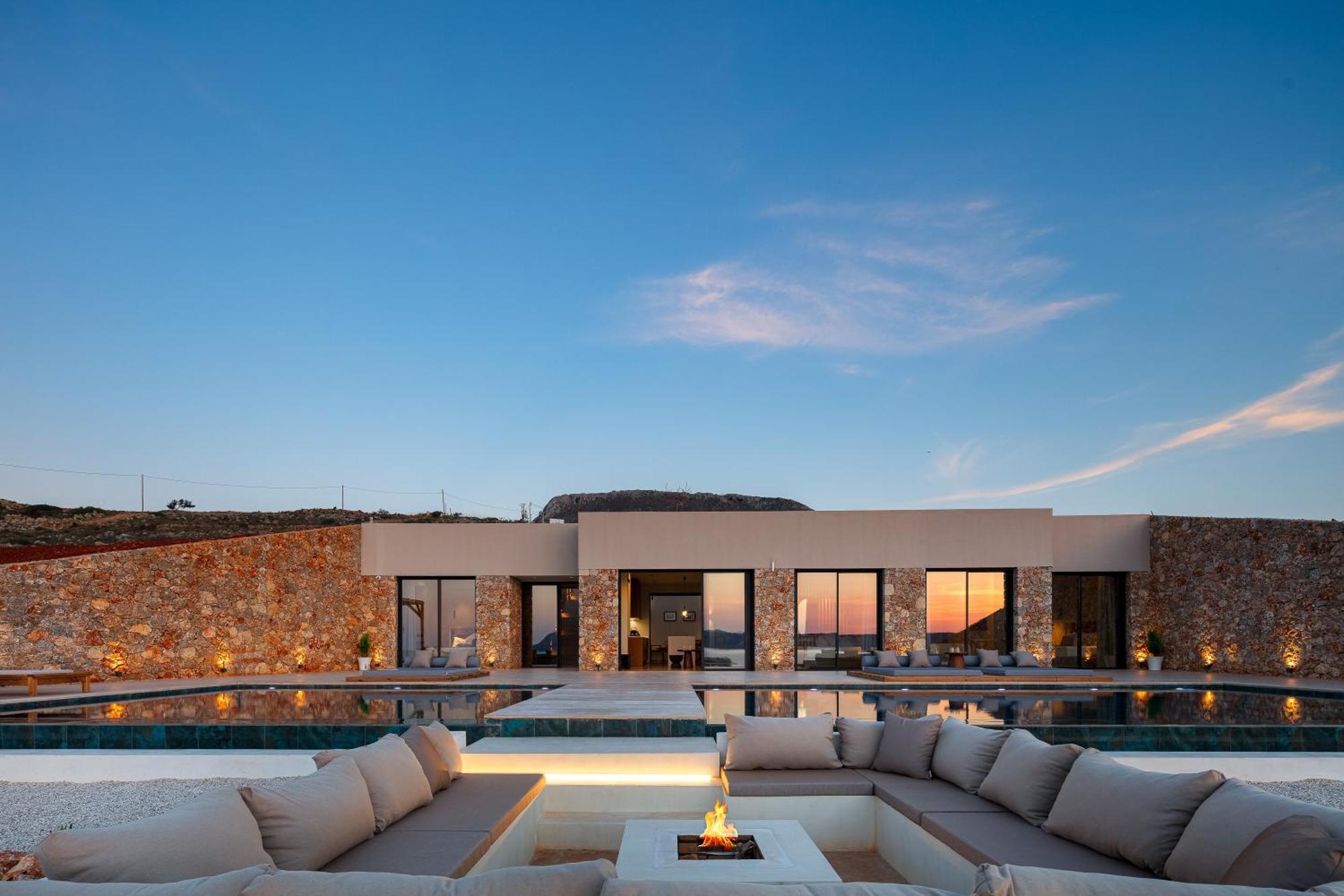 Villa Boutique Dionysos