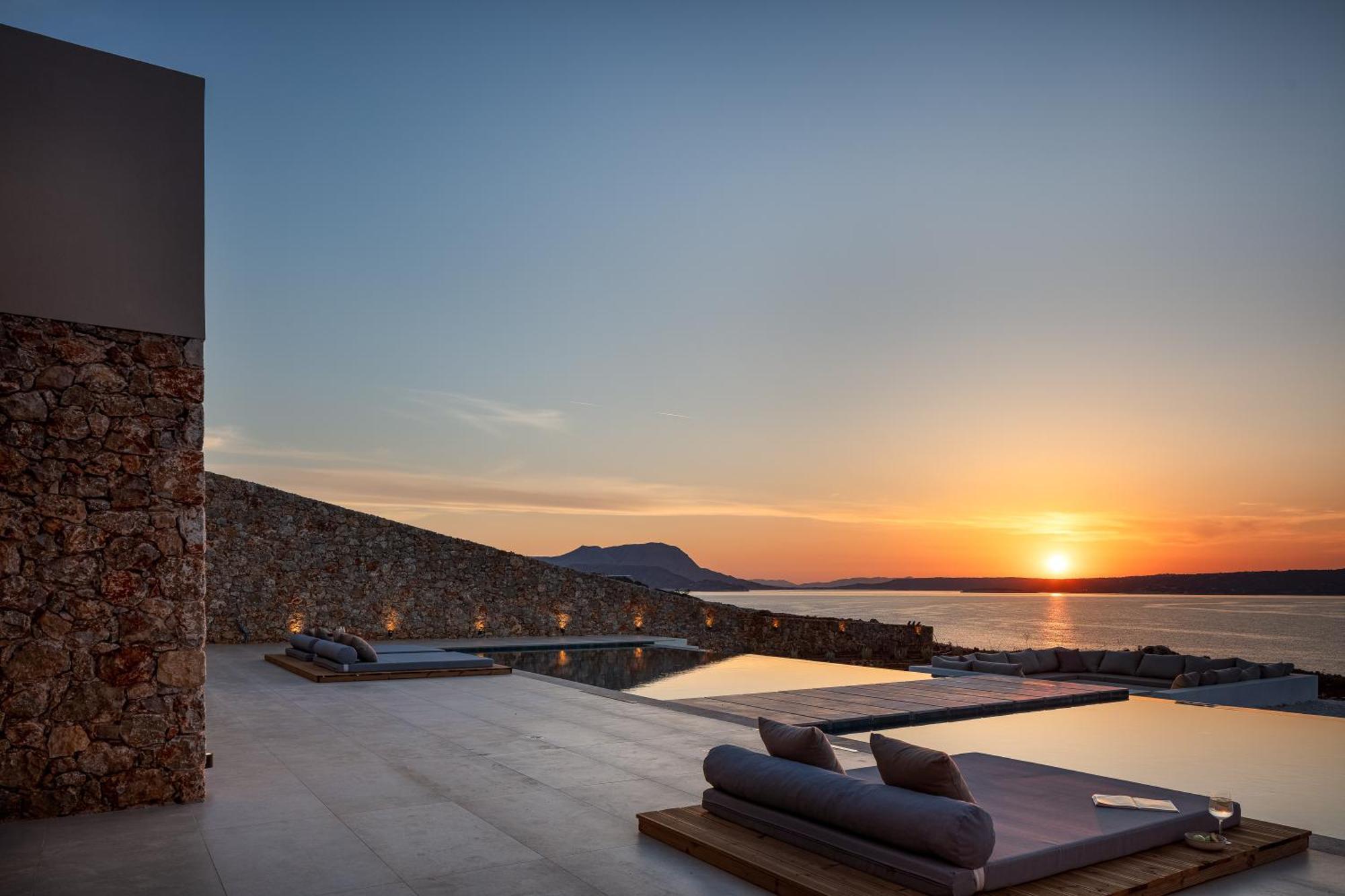 Boutique Dionysos Kokkino Chorio