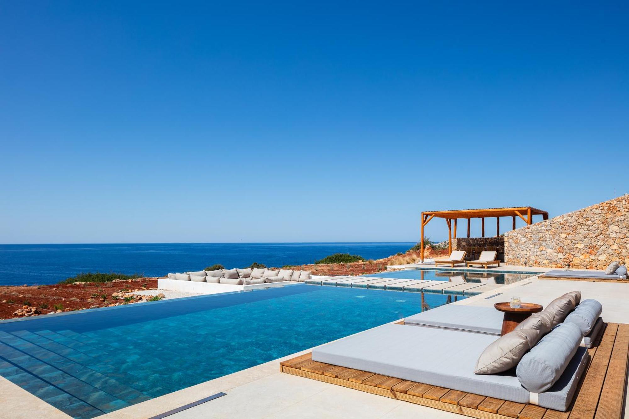 Boutique Dionysos Kokkino Chorio
