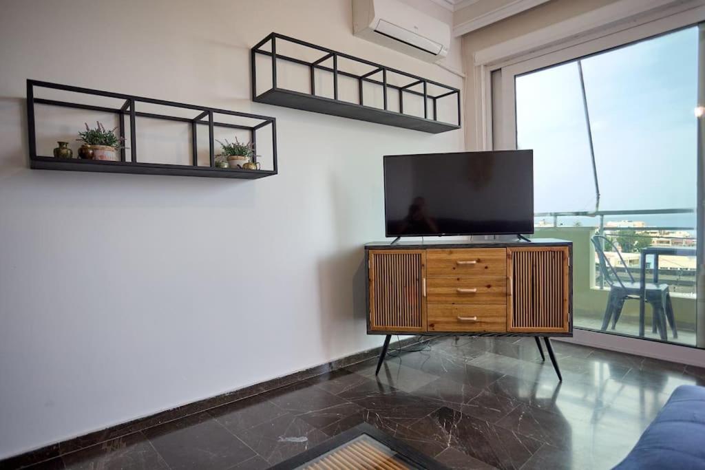 Apartment Panoramic White Blue